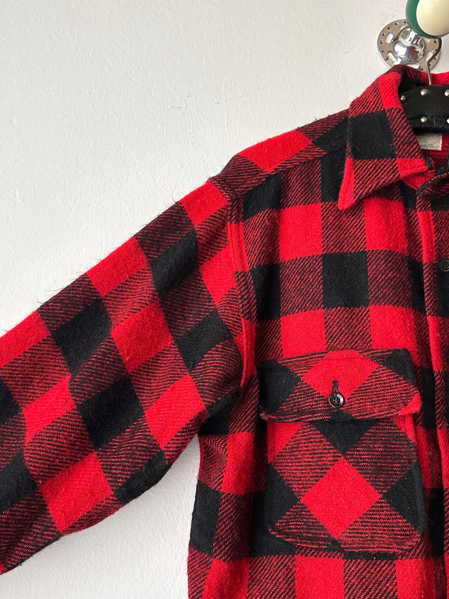 1970s Cropped wool shirt