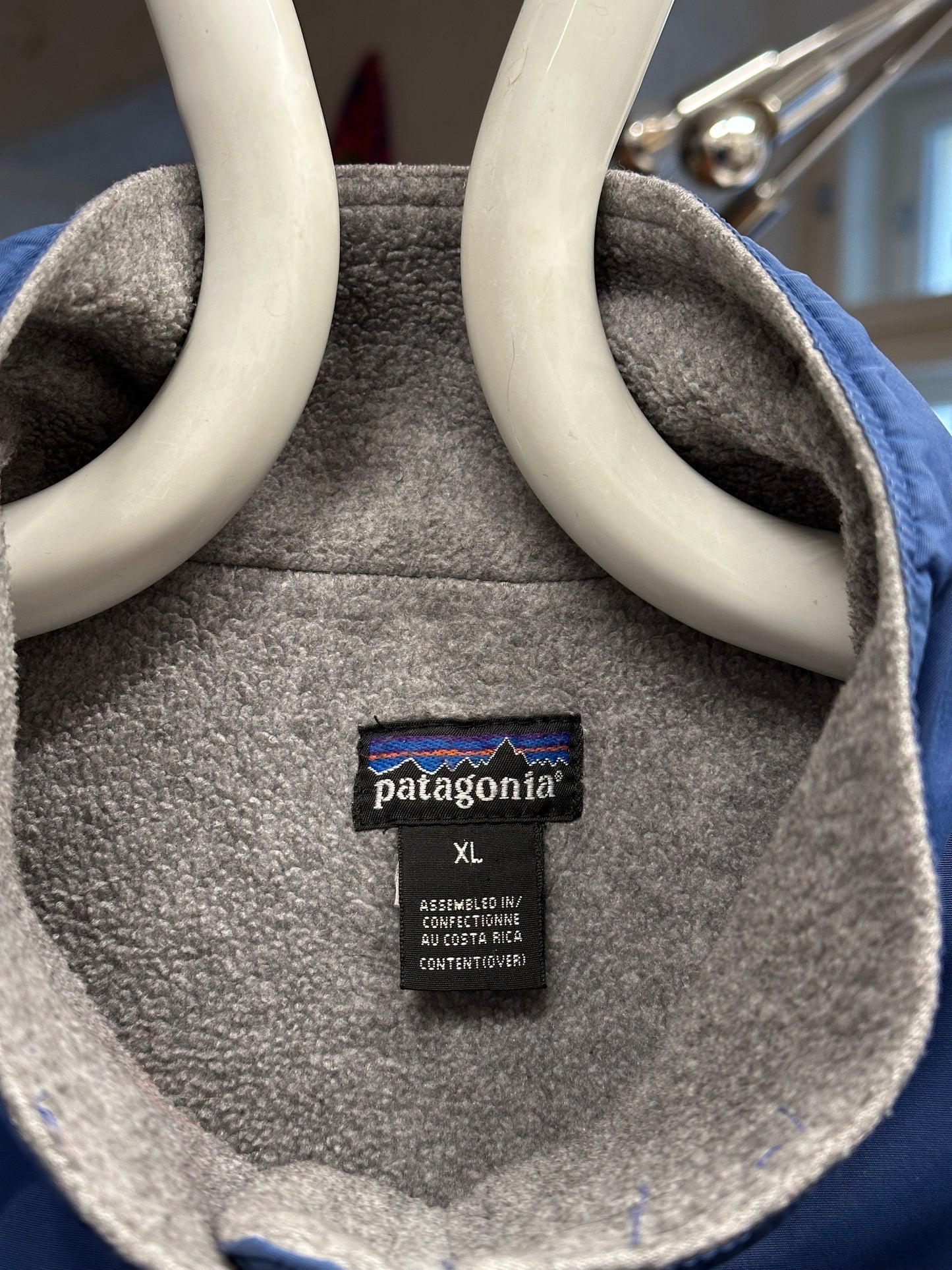 90's 90年代 Patagonia パタゴニア Toto Praha Prague プラハ 古着屋 古着 Vintage store Vintage clothing Made in USA Vest ベスト Fleece フリース アメリカ古着 ユーロ古着 ヨーロッパ古着 Blue 青 アウトドア Outdoor ヴィンテージ