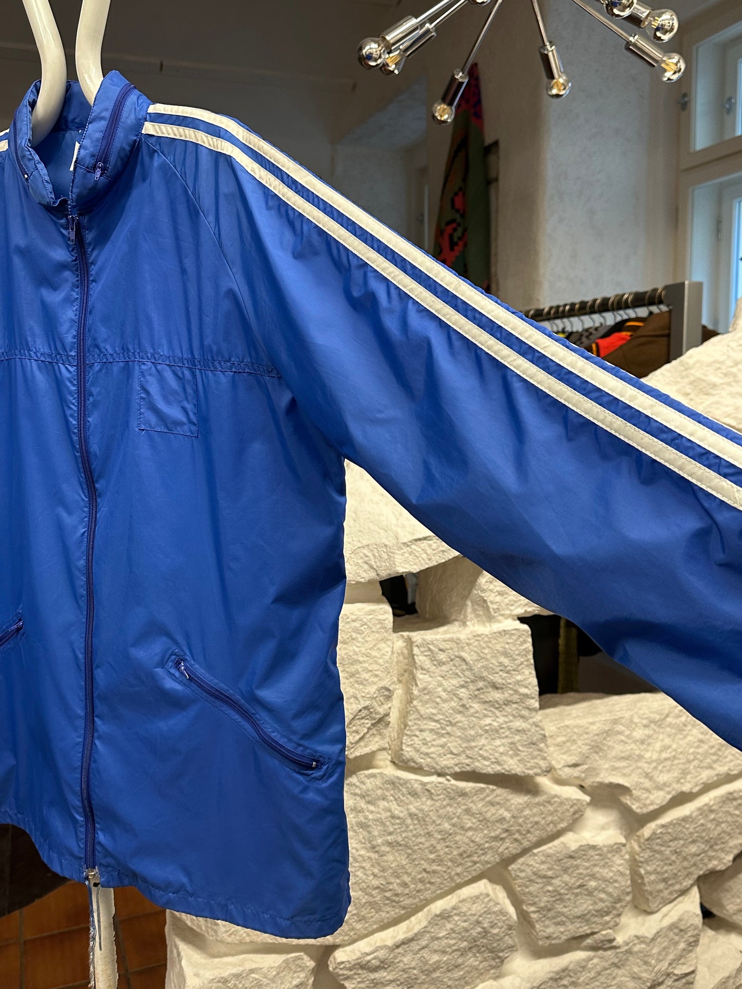 90's 90年代 Adidas アディダス Nylon Jacket ナイロン Vintage store Vintage clothing Toto Praha Prague プラハ 古着屋 古着 Blue 青 ユーロ古着 ヨーロッパ古着 古着卸 