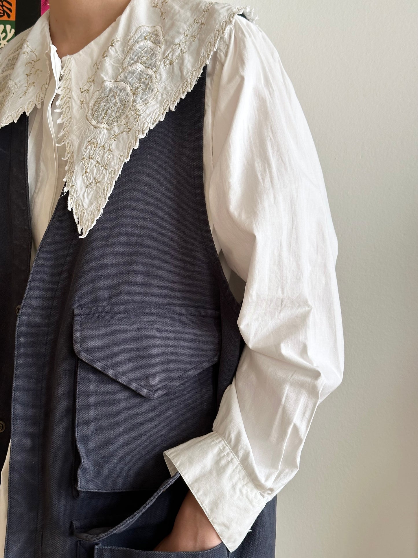 Embroidery big collar shirt