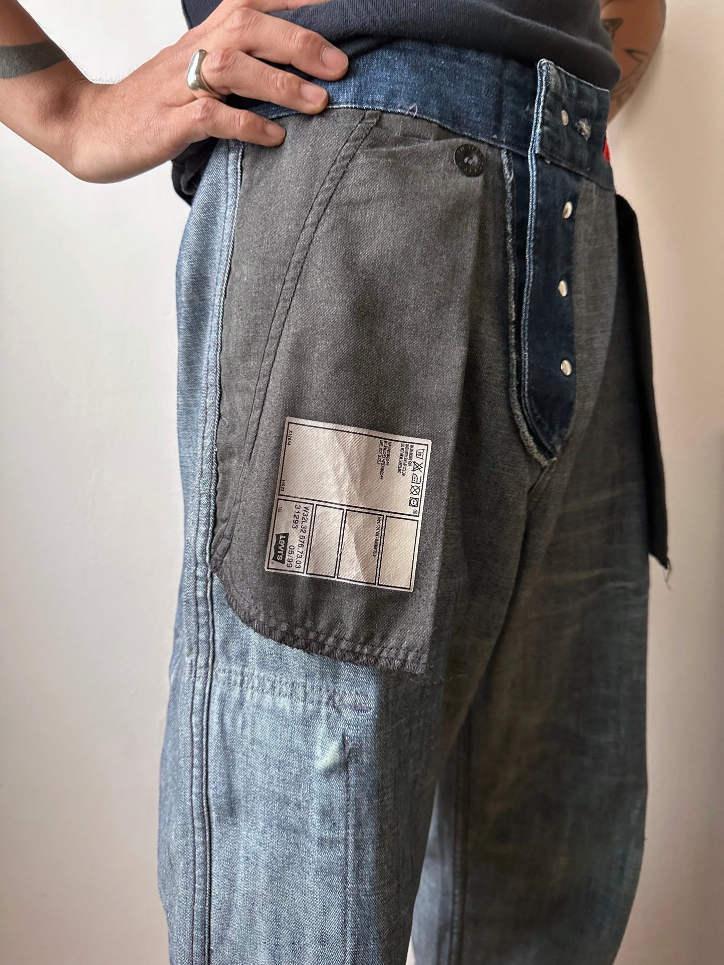 1999s Levi's All Duty denim cargo trousers - w32
