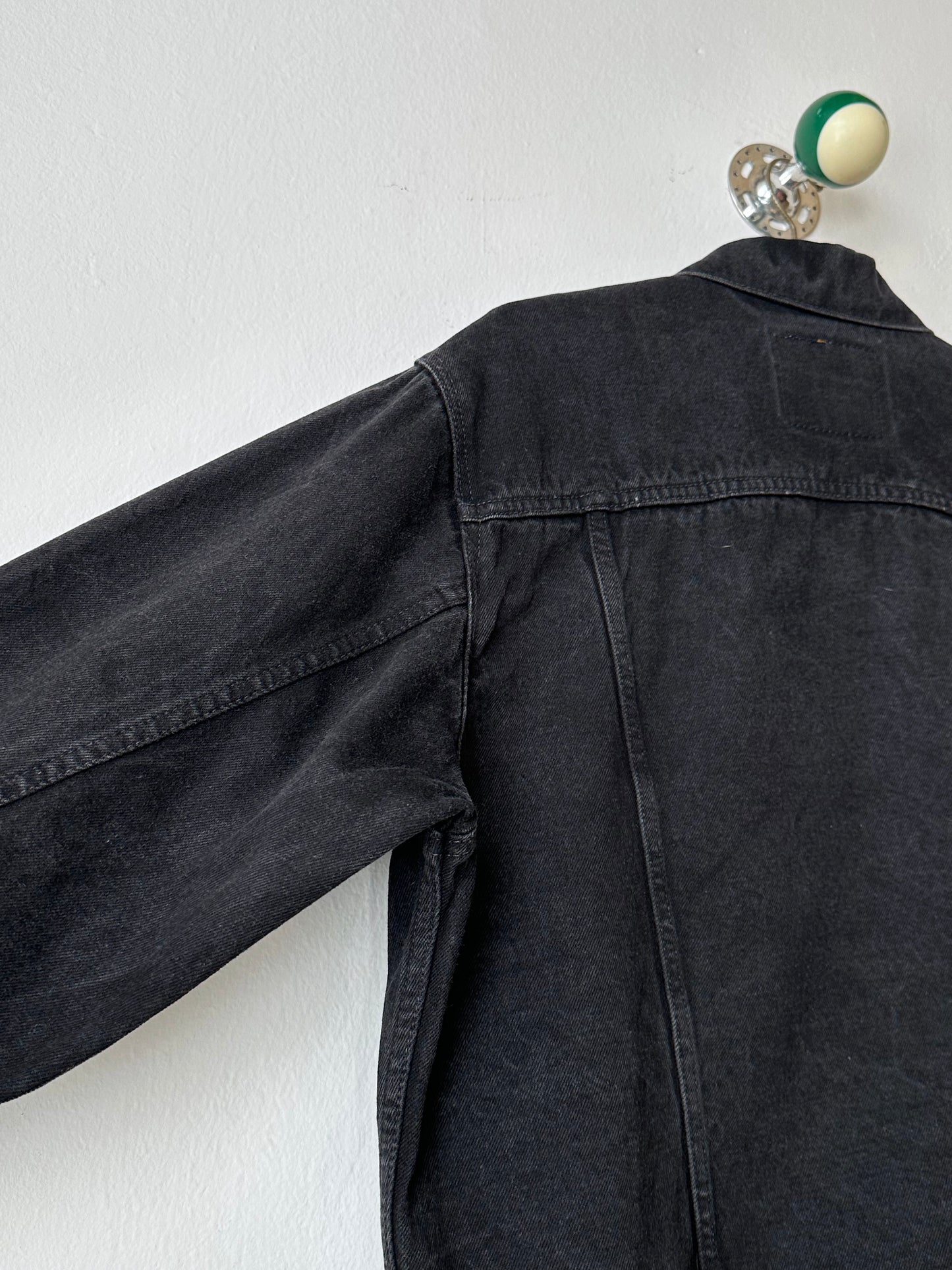 1990s Levi’s Black denim jacket
