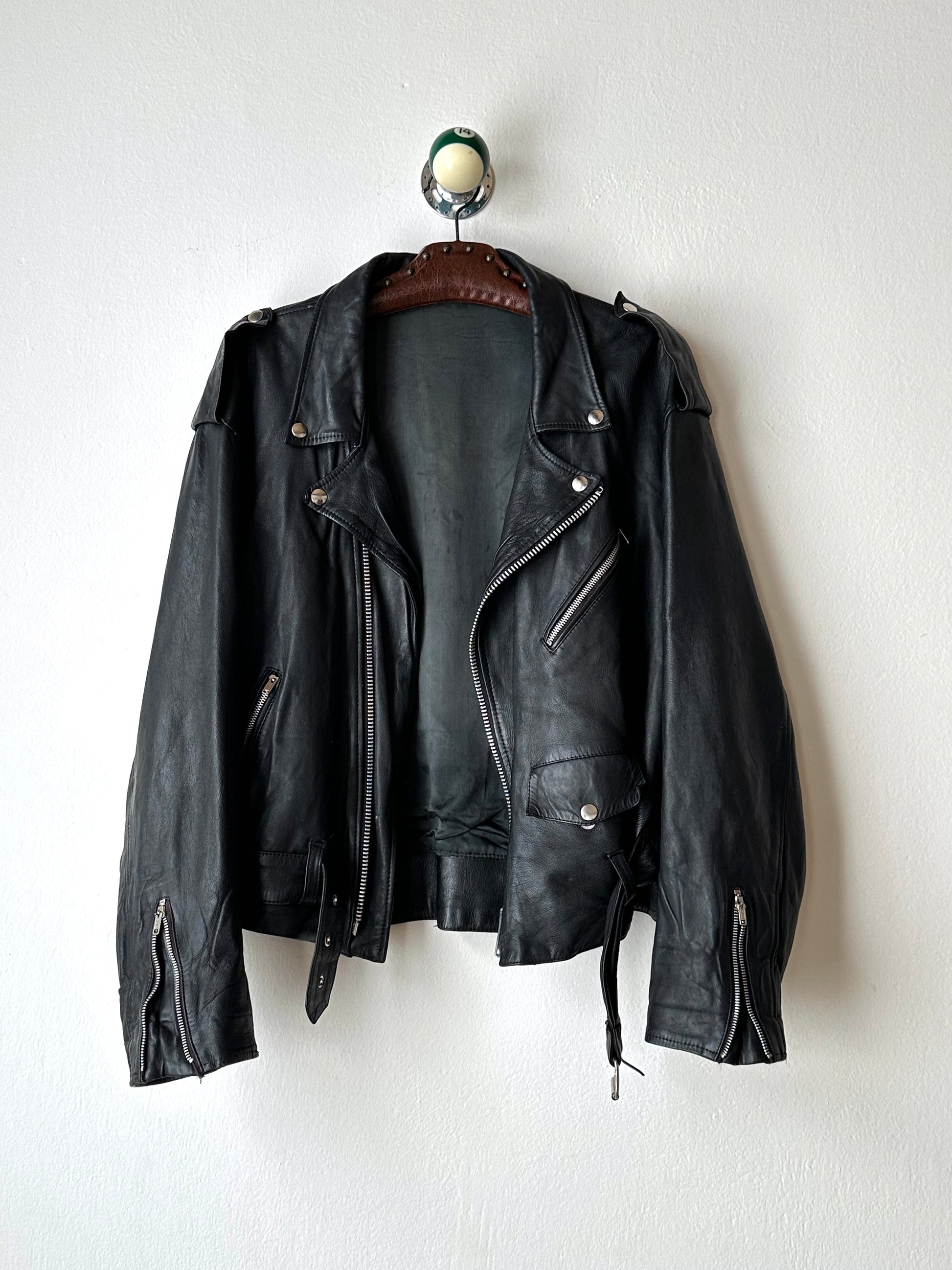Leather Riders jacket 1980's 80s 80年代 ライダース ジャケット Black  黒  革ジャン PUNK パンク ハードコア Toto Praha Vintage clothing shop Antique shop 古着屋 プラハ Showroom appointment Prague ユーロ古着 ヨーロッパ古着 古着卸 ヴィンテージ