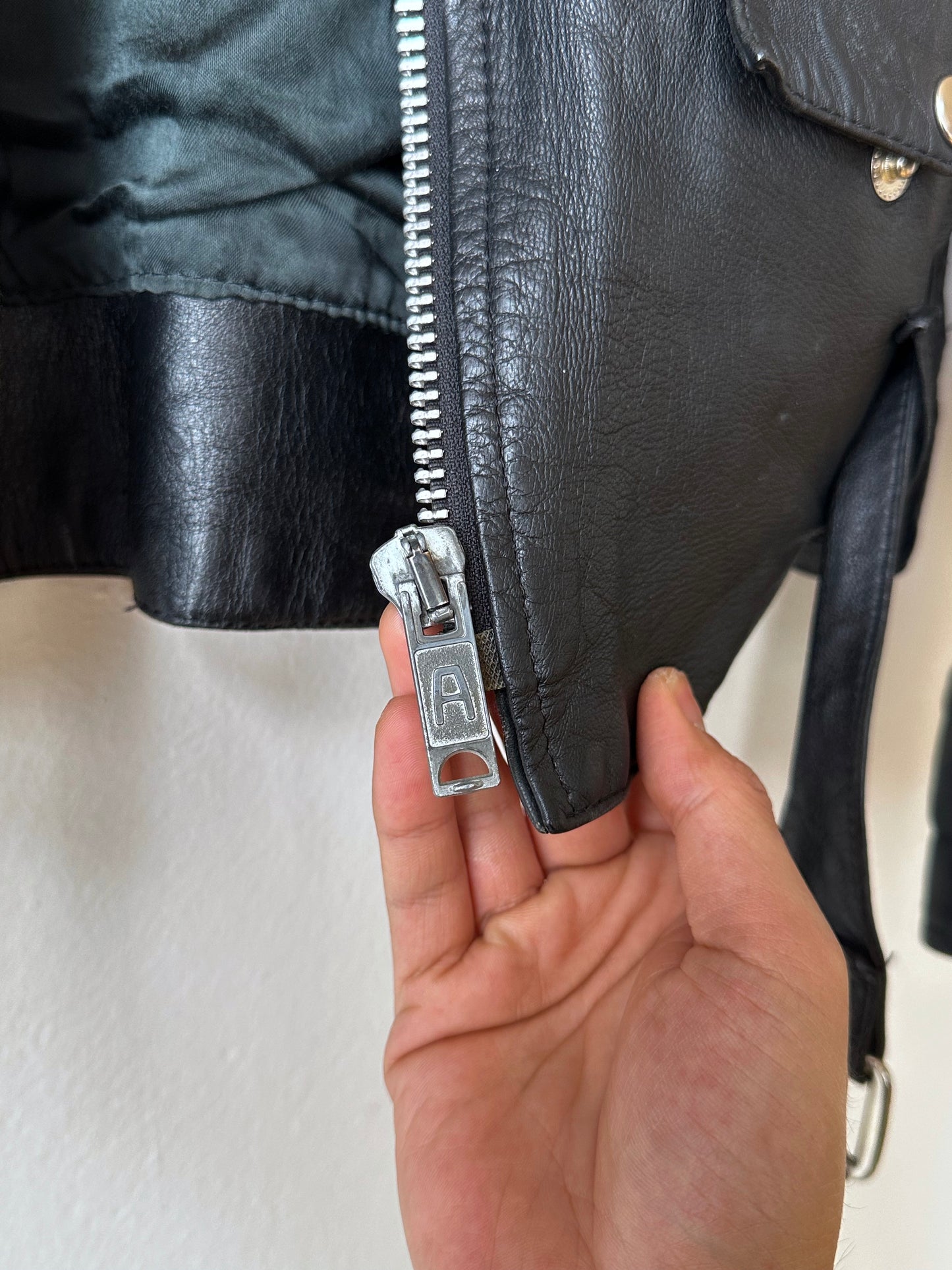 Leather Riders jacket 1980's 80s 80年代 ライダース ジャケット Black  黒  革ジャン PUNK パンク ハードコア Toto Praha Vintage clothing shop Antique shop 古着屋 プラハ Showroom appointment Prague ユーロ古着 ヨーロッパ古着 古着卸 ヴィンテージ