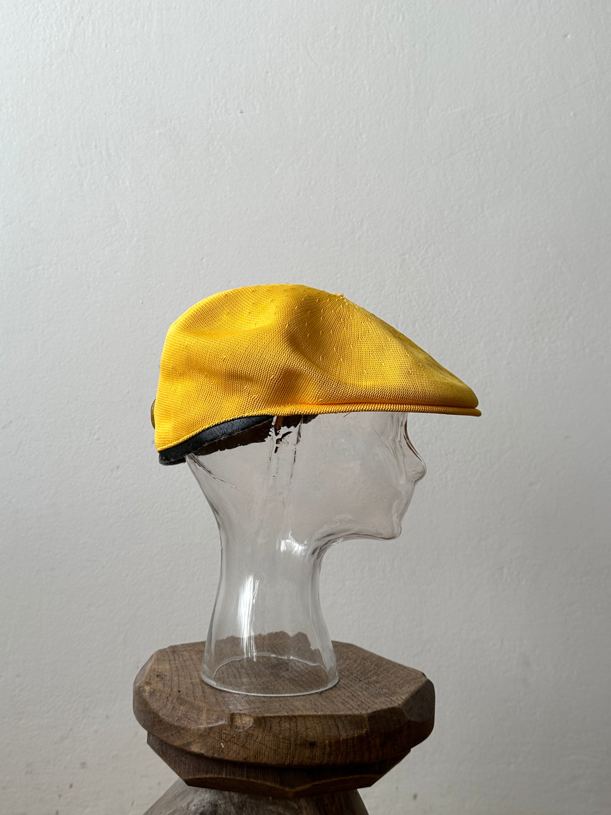 KANGOL Yellow