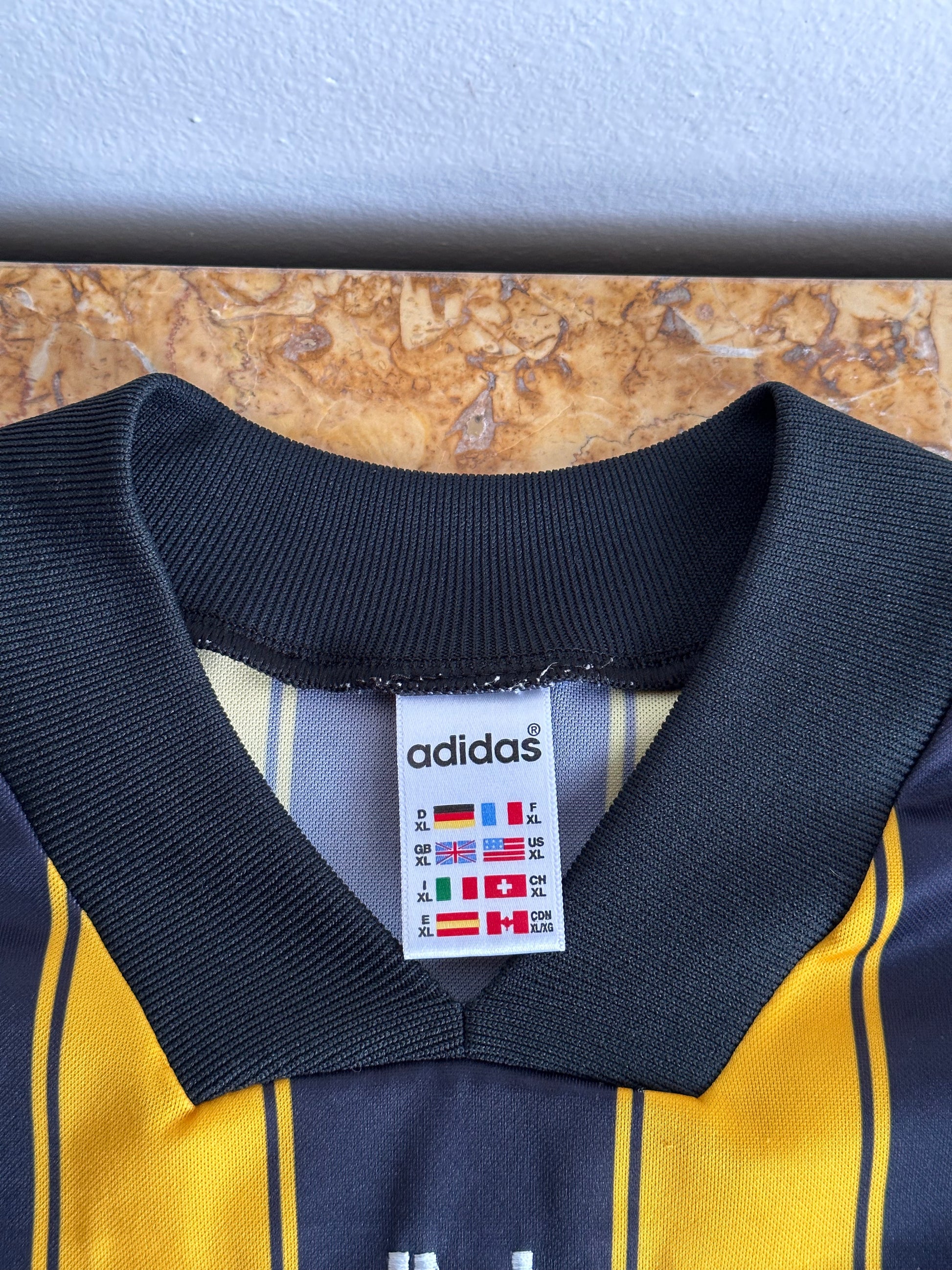 90's Adidas Football shirt Game shirt vintage England Praha Vintage store Prague Vintage store アディダス ゲームシャツ サッカーシャツ ユーロ古着 ヨーロッパ古着