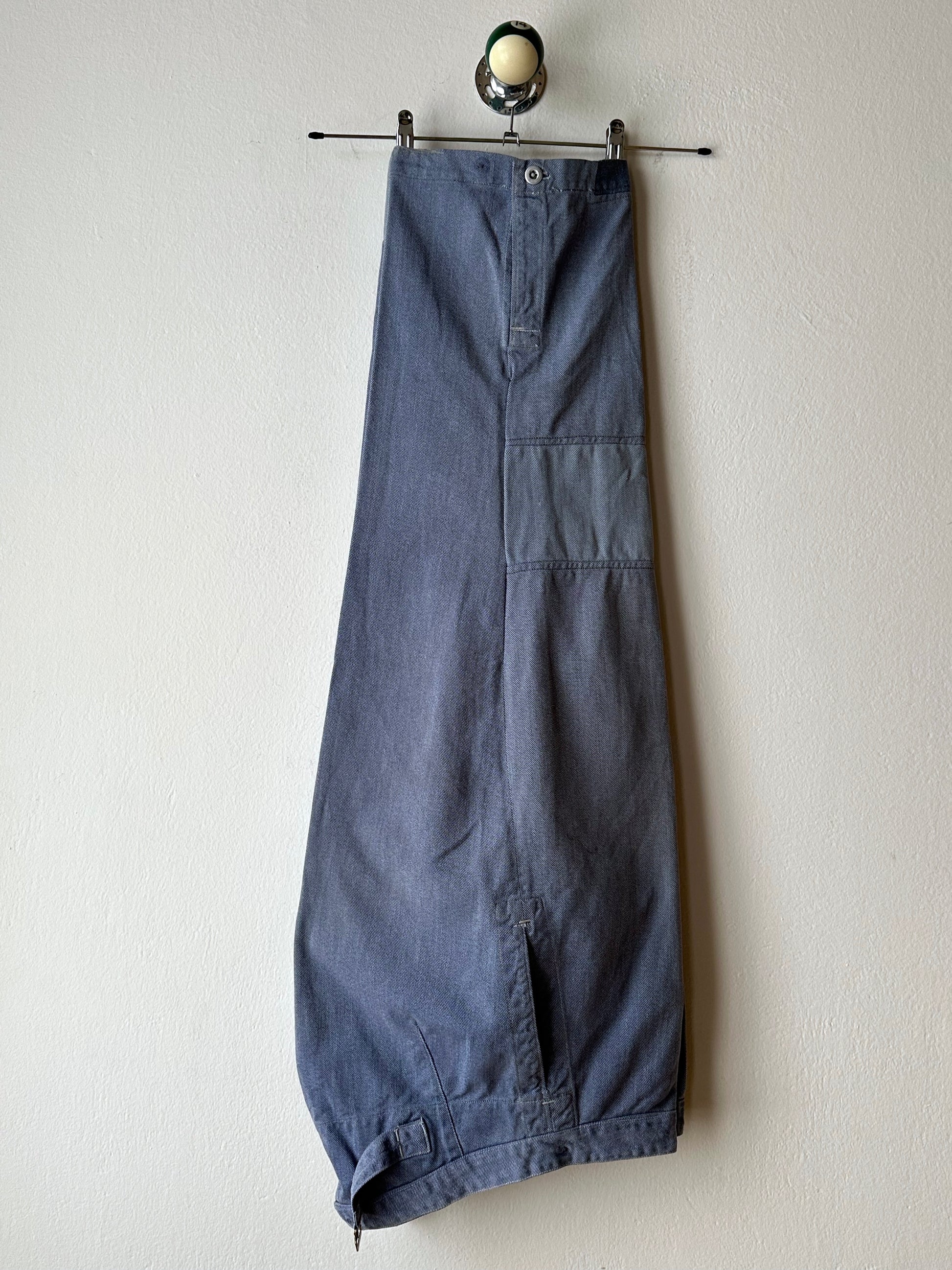 1950s German Work trousers 50年代 ドイツワーク ユーロワーク  ヨーロッパワーク リペア 刺子 Toto Praha Vintage clothing shop Antique shop 古着屋 プラハ Showroom appointment Prague ユーロ古着 ヨーロッパ古着 古着卸 ヴィンテージ
