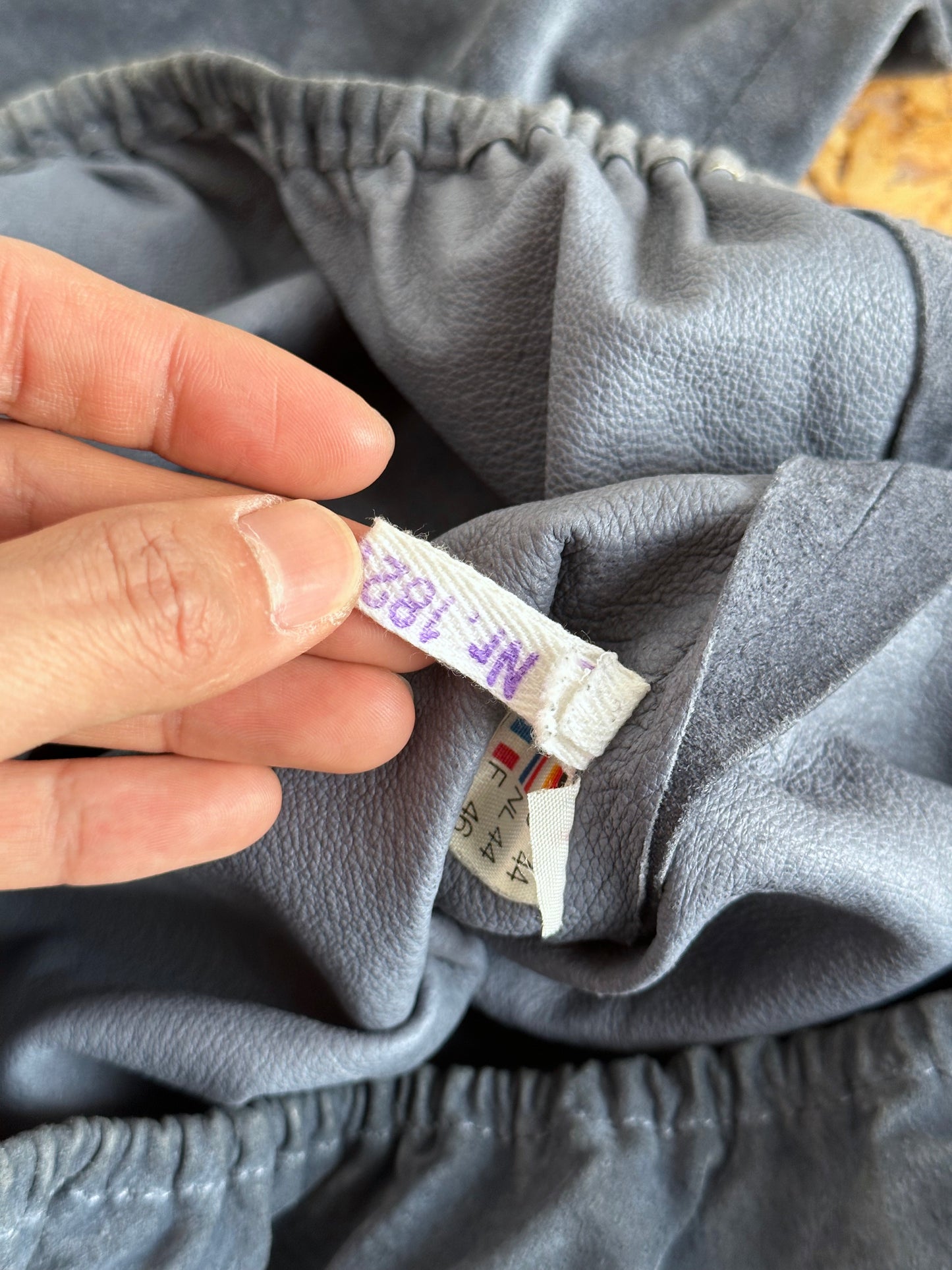 80's 90's Leather smock pullover vintage レザー スモック ヴィンテージ  プラハ  古着屋 Praha Prague vintage store ユーロ古着 ヨーロッパ古着