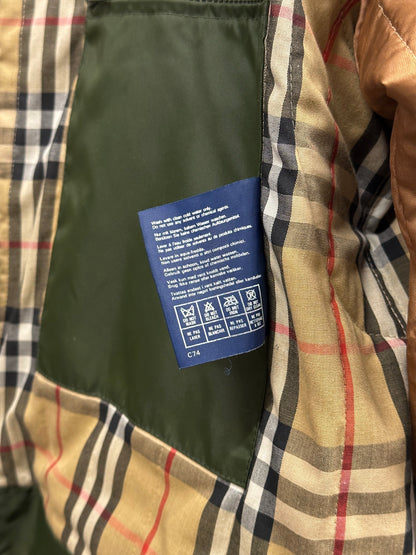 Burberrys Waxed Cotton Jacket 80's 90's 80年代 90年代 バーバリー Made in England イギリス製 Toto プラハ 古着屋 古着 Praha Prague Vintage store Vintage clothing イギリス古着 オイルドジャケット Rare レア 古着卸 フランス買い付け イギリス買い付け ユーロ古着 ヨーロッパ古着
