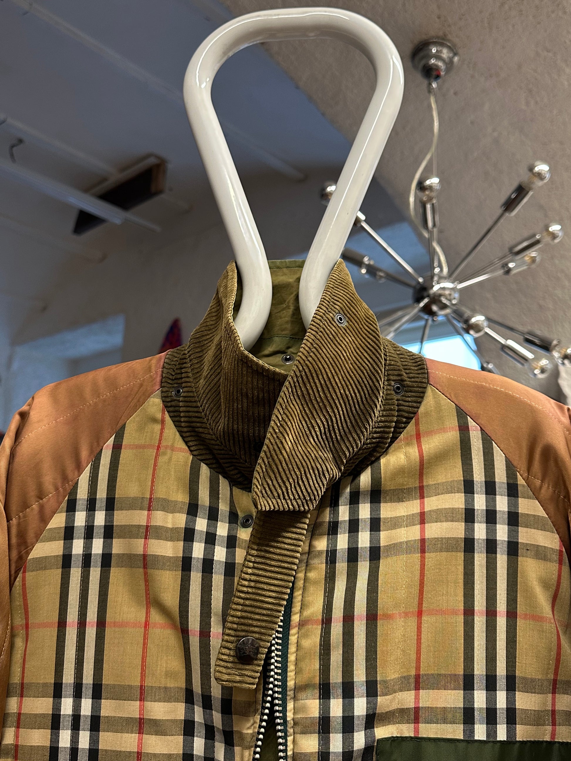 Burberrys Waxed Cotton Jacket 80's 90's 80年代 90年代 バーバリー Made in England イギリス製 Toto プラハ 古着屋 古着 Praha Prague Vintage store Vintage clothing イギリス古着 オイルドジャケット Rare レア 古着卸 フランス買い付け イギリス買い付け ユーロ古着 ヨーロッパ古着