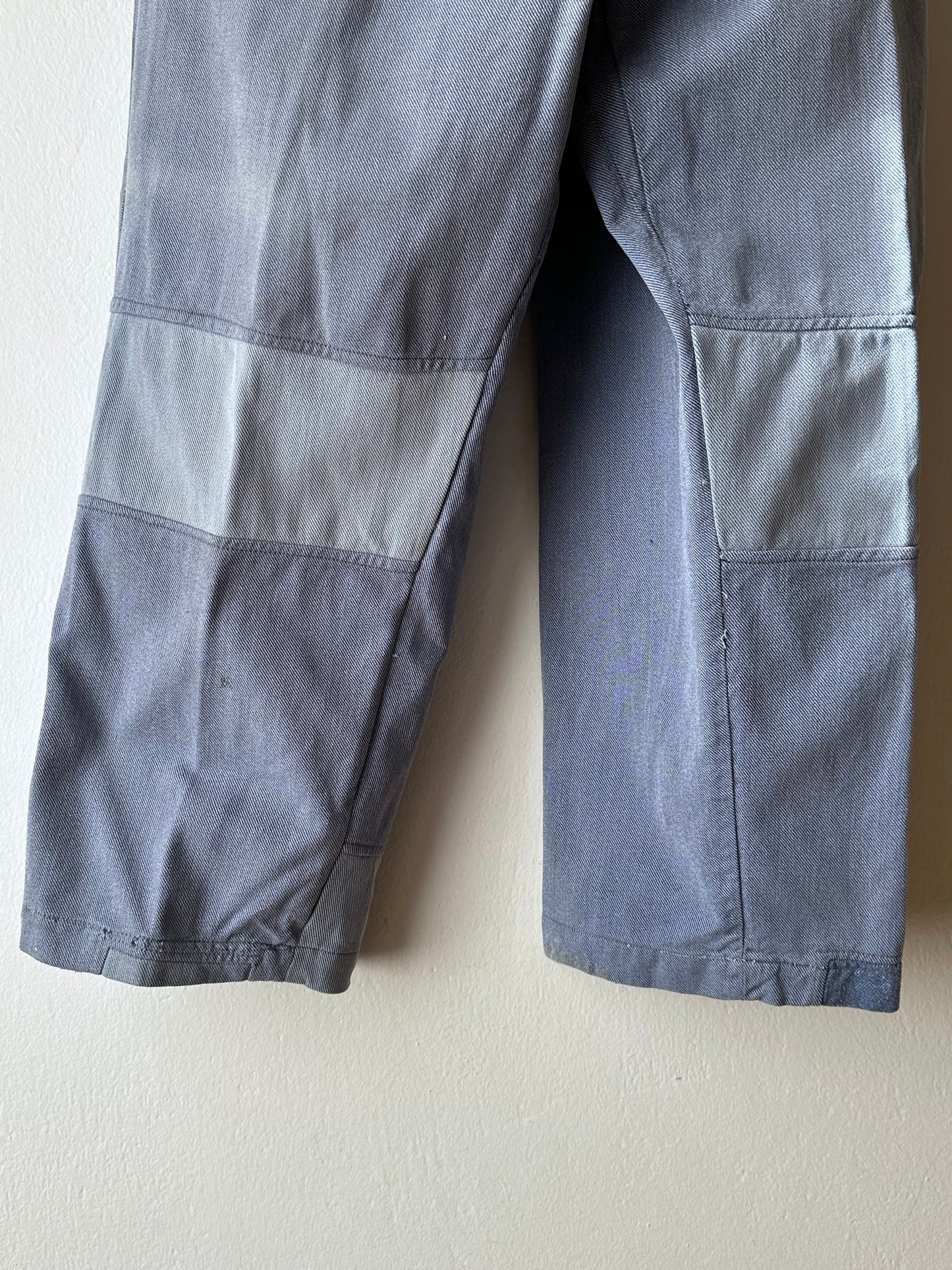 1950s German Work trousers 50年代 ドイツワーク ユーロワーク  ヨーロッパワーク リペア 刺子 Toto Praha Vintage clothing shop Antique shop 古着屋 プラハ Showroom appointment Prague ユーロ古着 ヨーロッパ古着 古着卸 ヴィンテージ