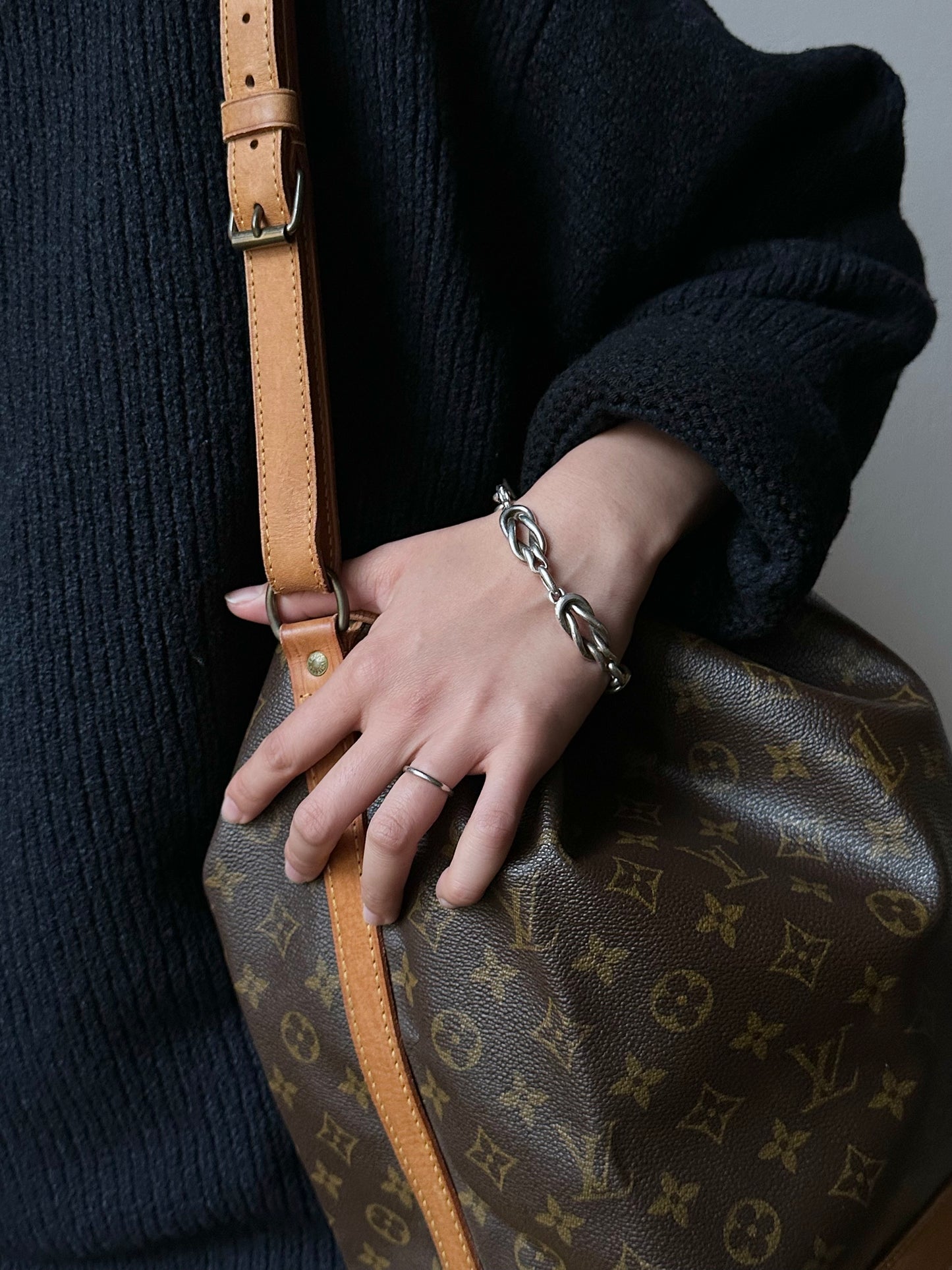 silver knot braceclet