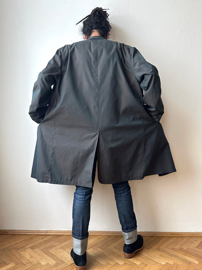 1980s Italian Iridescent waterproof coat 80年代 イタリア古着 イタリア製 玉虫 コート Toto Praha Vintage clothing shop Antique shop 古着屋 プラハ Showroom appointment Prague ユーロ古着 ヨーロッパ古着 古着卸 ヴィンテージ