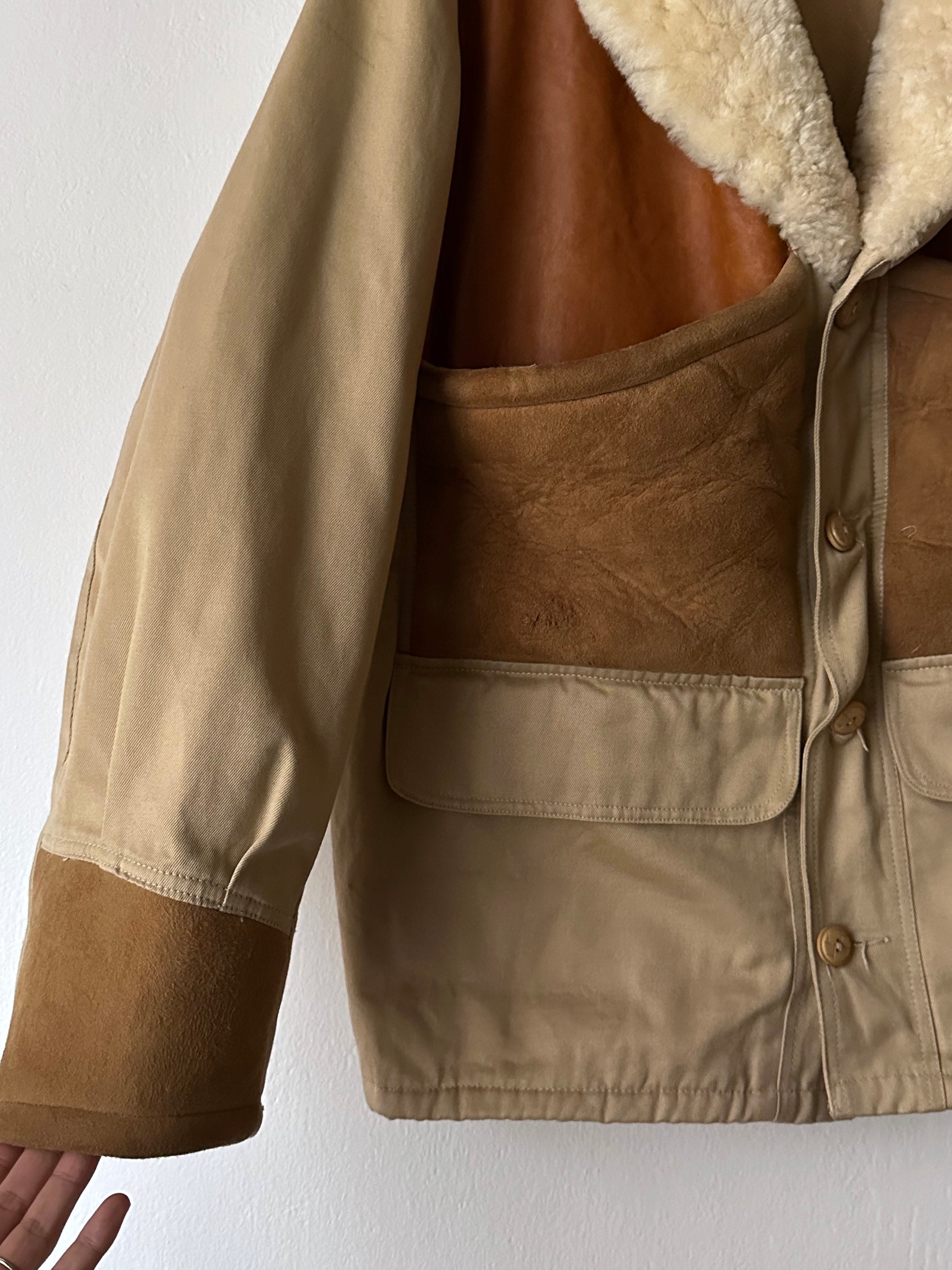 1980's Mouton Jacket France French 80年代  Vintage Toto Praha Vintage clothing store Antique shop 80年代 フランス古着 ユーロ古着 プラハ 古着屋 古着 古着卸 フランス買い付け ムートン ショールカラー Chevignon