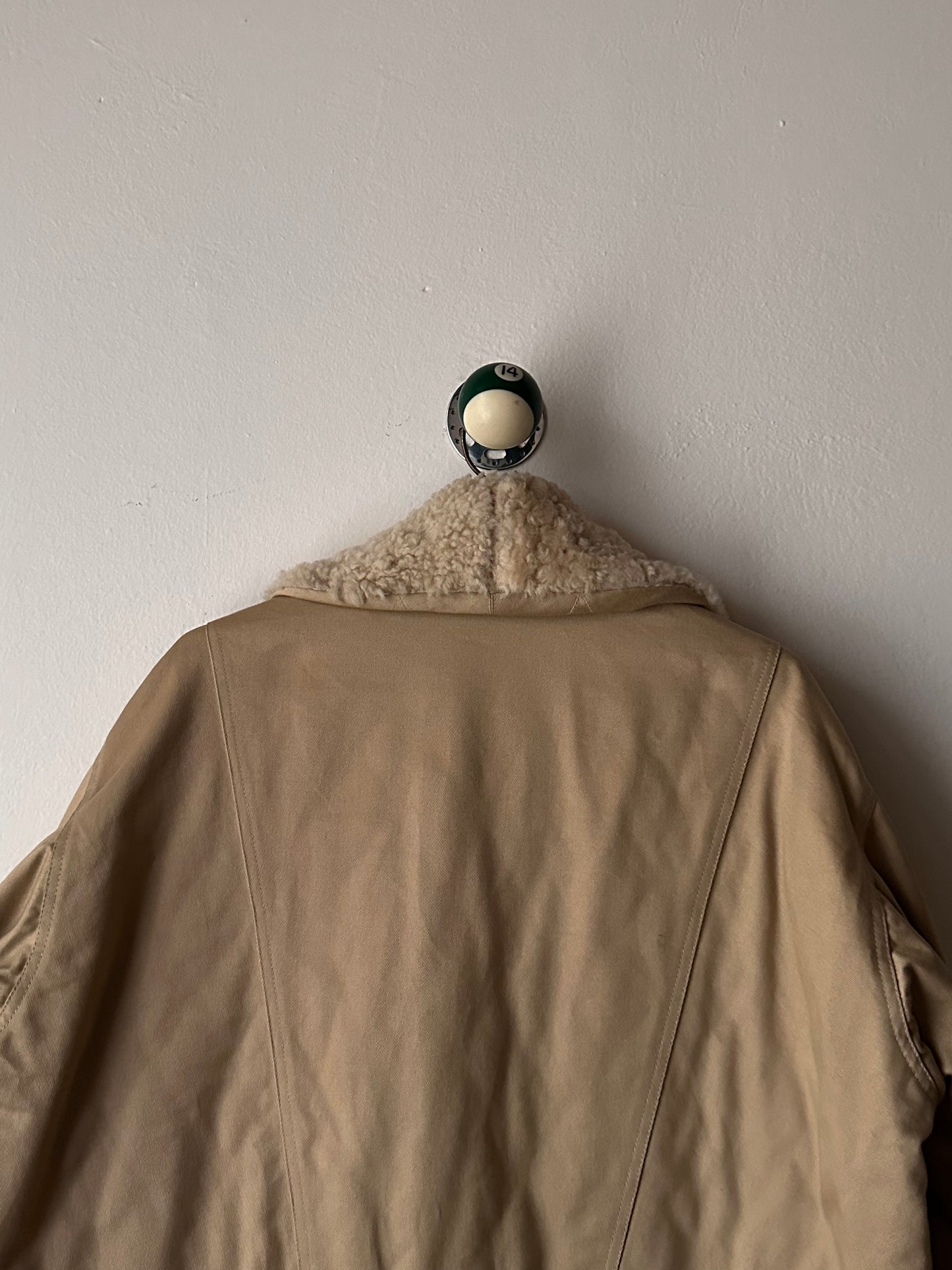 1980's Mouton Jacket France French 80年代  Vintage Toto Praha Vintage clothing store Antique shop 80年代 フランス古着 ユーロ古着 プラハ 古着屋 古着 古着卸 フランス買い付け ムートン ショールカラー Chevignon