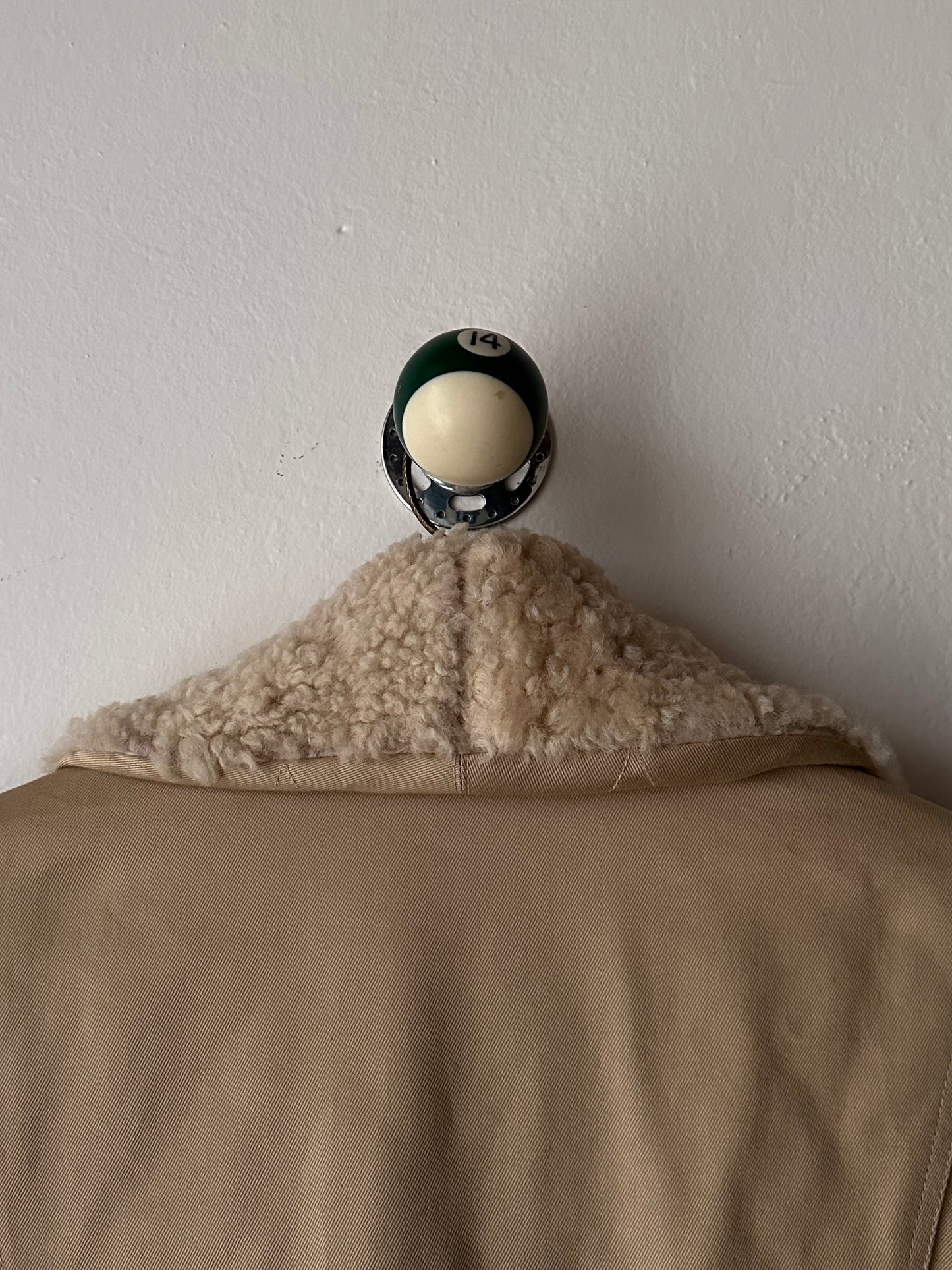 1980's Mouton Jacket France French 80年代  Vintage Toto Praha Vintage clothing store Antique shop 80年代 フランス古着 ユーロ古着 プラハ 古着屋 古着 古着卸 フランス買い付け ムートン ショールカラー Chevignon