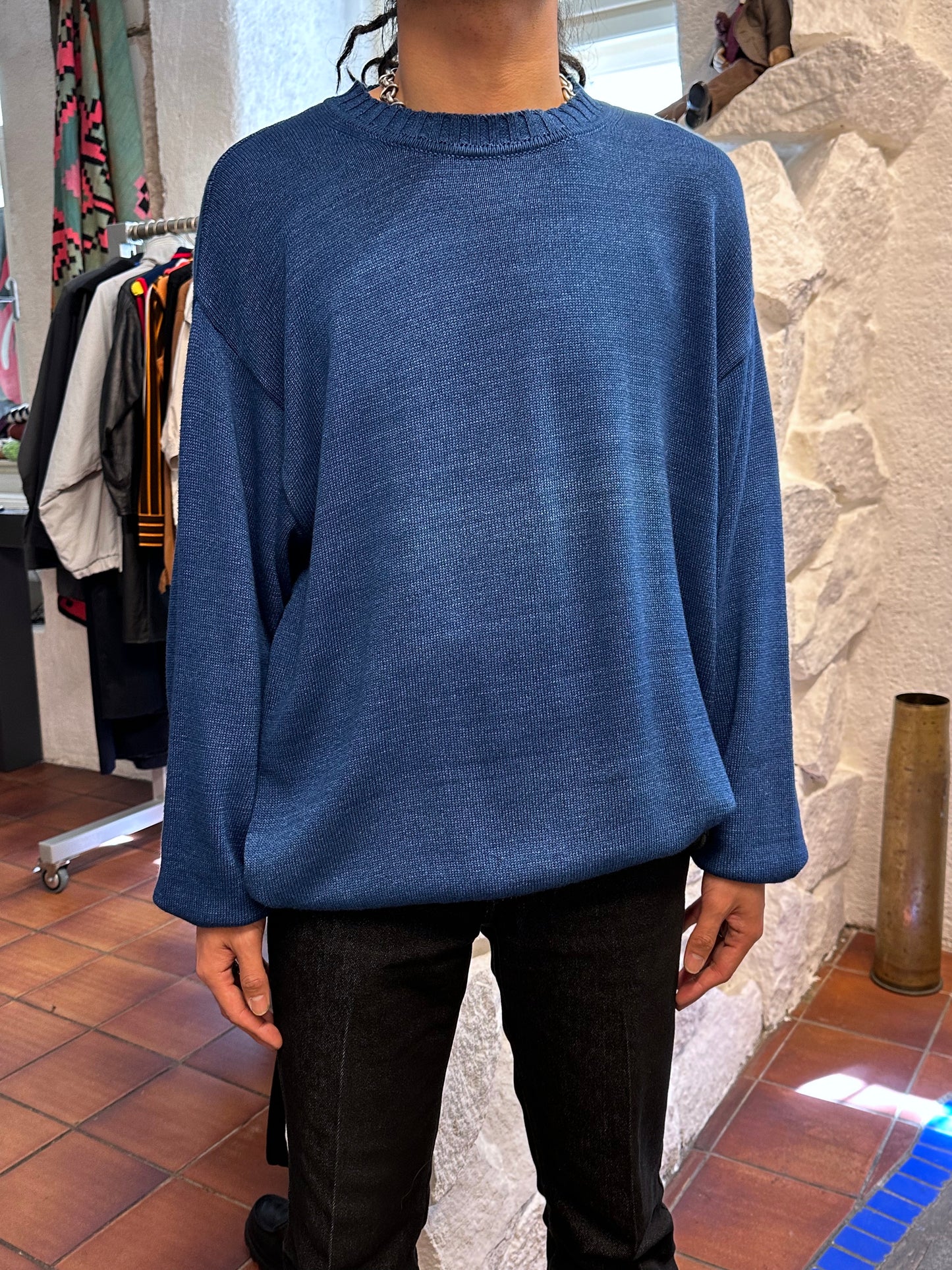 HUGO BOSS Toto Vintage clothing store Antique HUGO BOSS Toto Vintage clothing store Antique shop Praha Prague 古着屋 プラハ アンティークショップ ユーロ古着 ヨーロッパ古着 古着卸