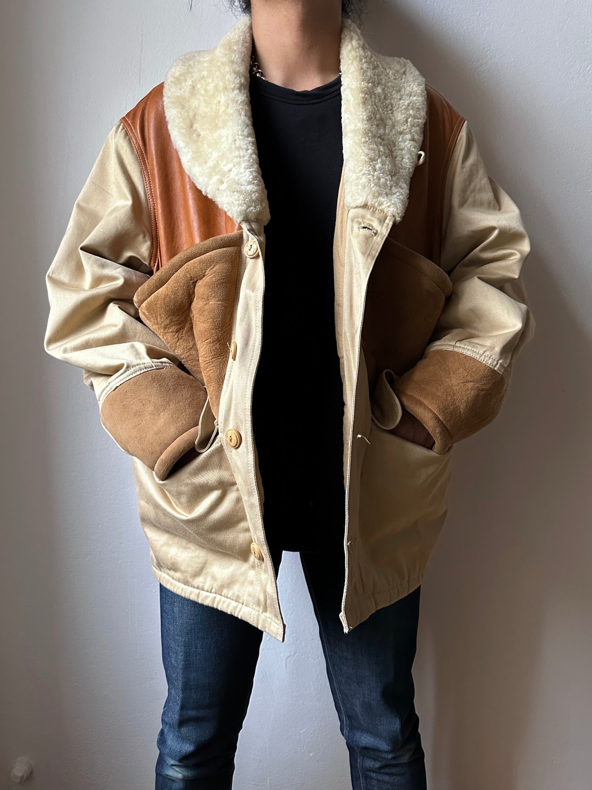 1980's Mouton Jacket France French 80年代  Vintage Toto Praha Vintage clothing store Antique shop 80年代 フランス古着 ユーロ古着 プラハ 古着屋 古着 古着卸 フランス買い付け ムートン ショールカラー Chevignon