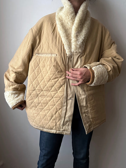 1980's Mouton Jacket France French 80年代  Vintage Toto Praha Vintage clothing store Antique shop 80年代 フランス古着 ユーロ古着 プラハ 古着屋 古着 古着卸 フランス買い付け ムートン ショールカラー Chevignon