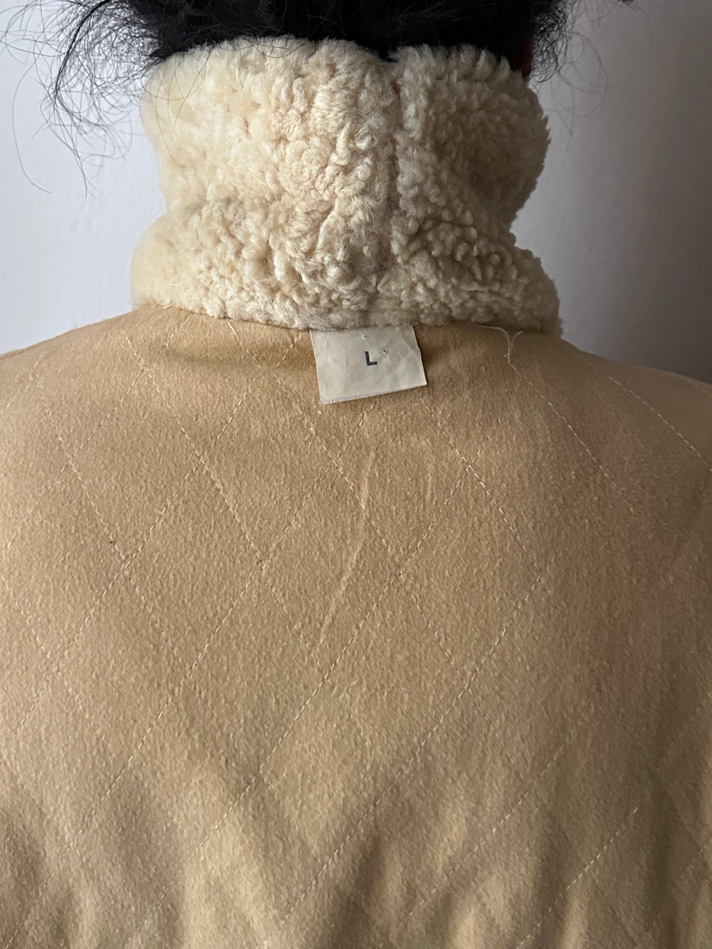 1980's Mouton Jacket France French 80年代  Vintage Toto Praha Vintage clothing store Antique shop 80年代 フランス古着 ユーロ古着 プラハ 古着屋 古着 古着卸 フランス買い付け ムートン ショールカラー Chevignon