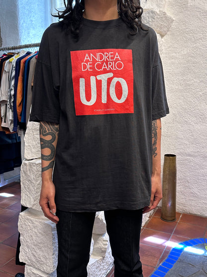 1995s Andrea De Carlo Uto - L~XL