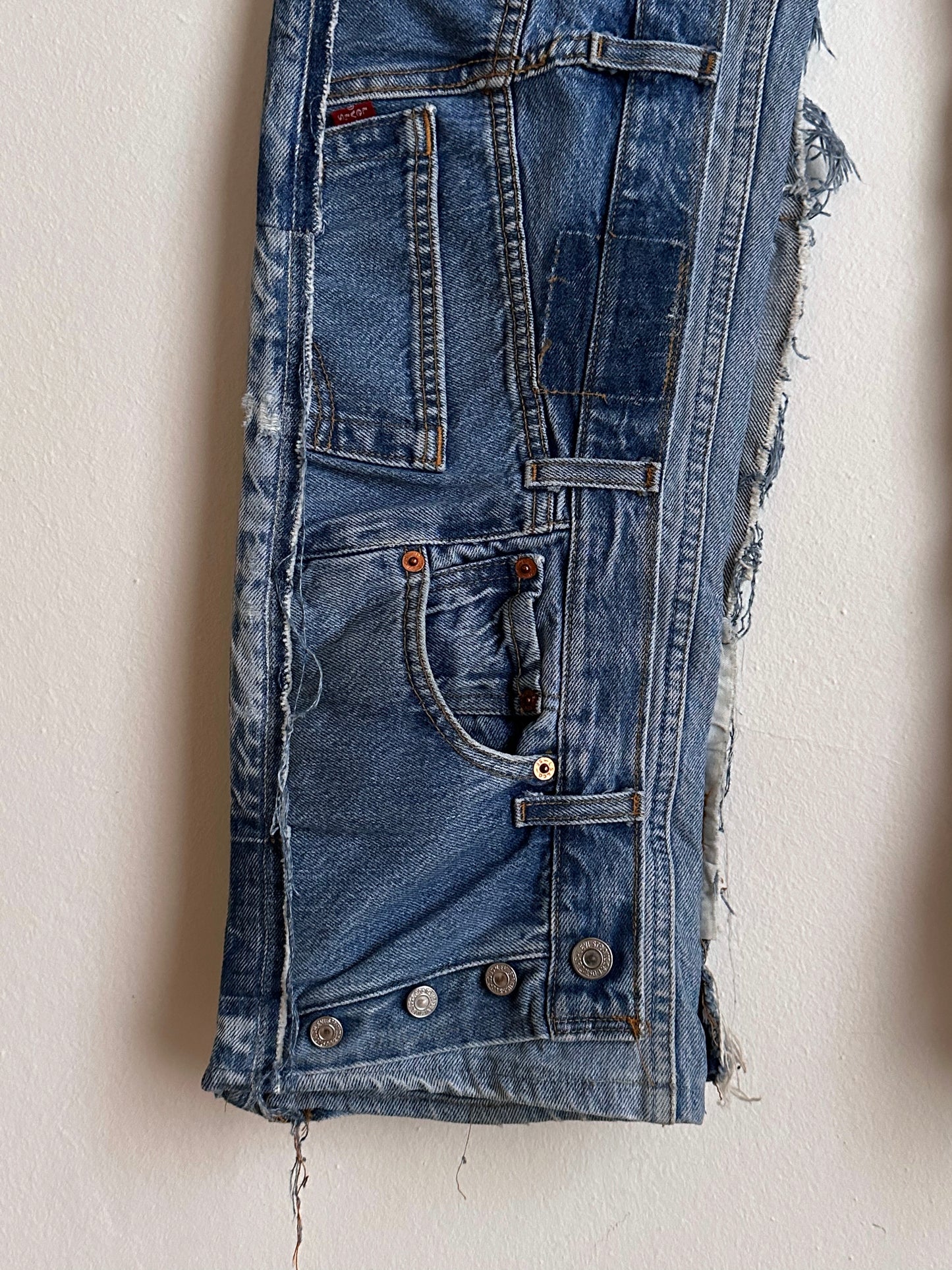 Vintage Levi's crazy patch worked denim trousers 90's 90年代 ヴィンテージ リーバイス パッチワーク  デニム Toto 古着 プラハ ユーロ古着  ヨーロッパ古着 Praha Prague Vintage store 古着屋 古着卸 フランス買い付け