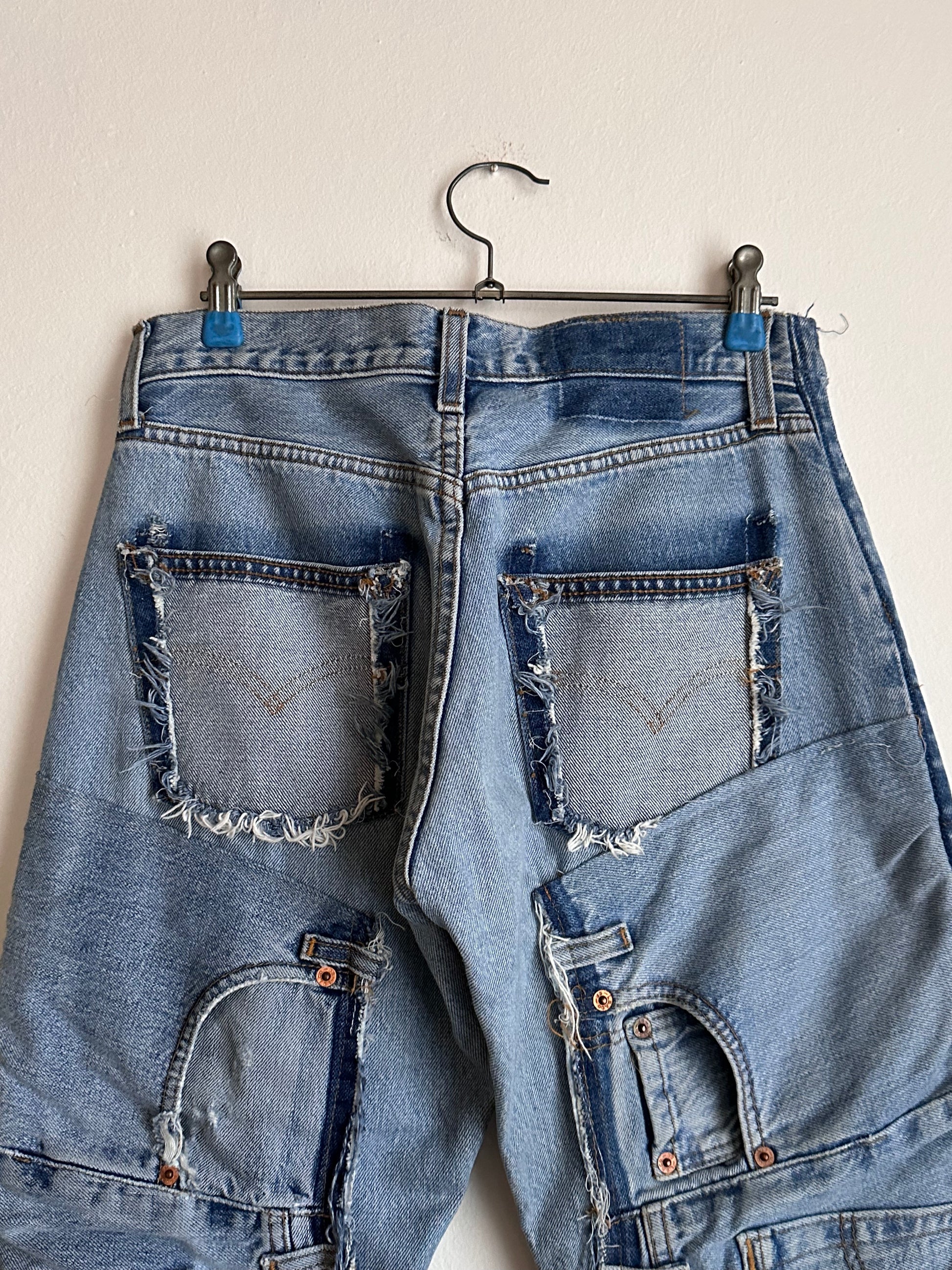 Vintage Levi's crazy patch worked denim trousers 90's 90年代 ヴィンテージ リーバイス パッチワーク  デニム Toto 古着 プラハ ユーロ古着  ヨーロッパ古着 Praha Prague Vintage store 古着屋 古着卸 フランス買い付け