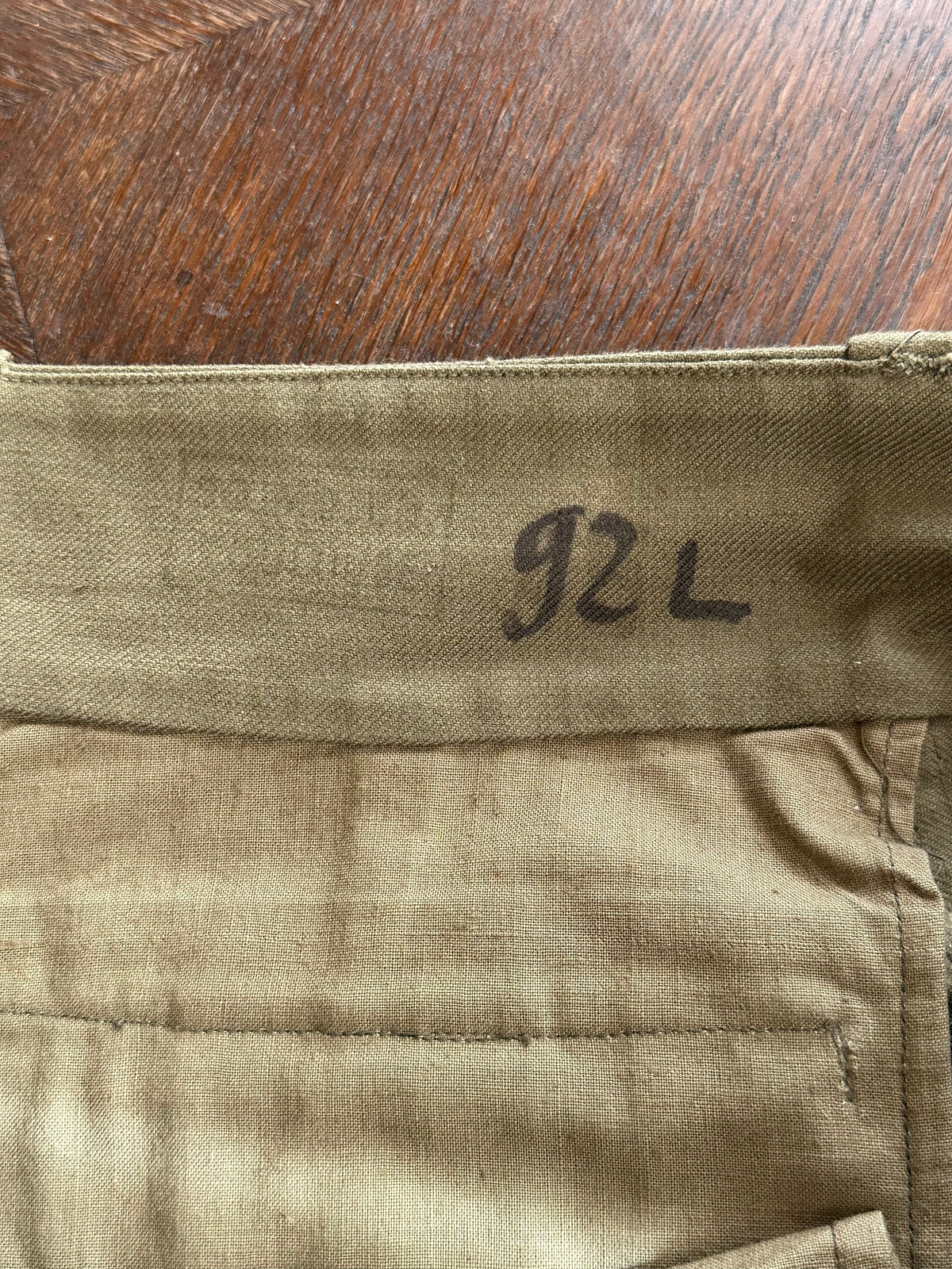Deadstock French Army M-47 trousers フレンチミリタリー 軍物 1950s 50年代 前期タイプ Toto Praha Vintage clothing shop Antique shop 古着屋 プラハ Showroom appointment Prague ユーロ古着 ヨーロッパ古着 古着卸 ヴィンテージ
