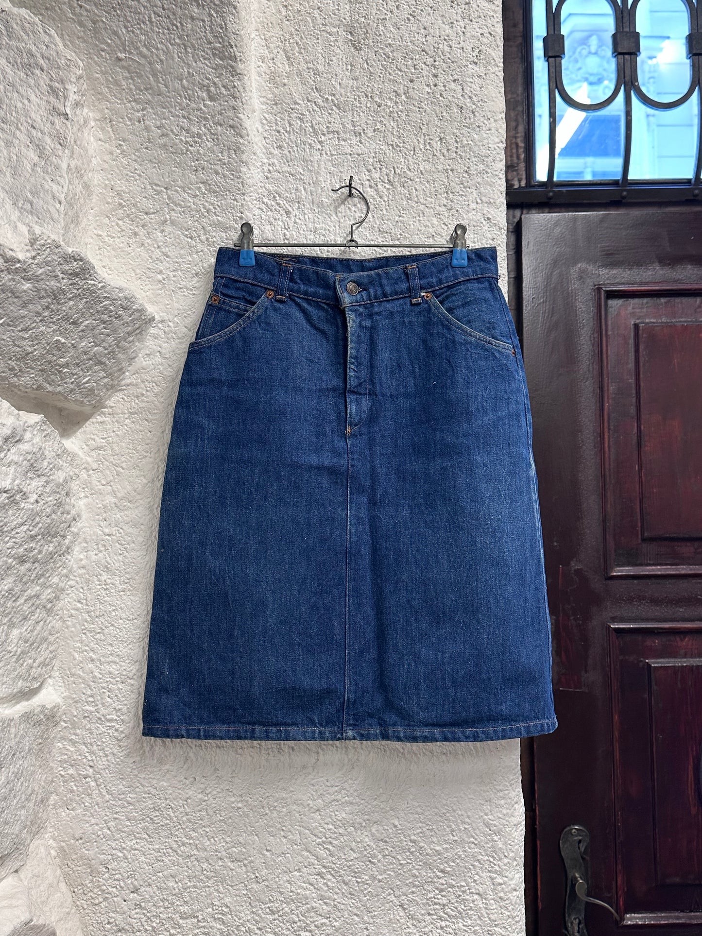 1990s Levi's Denim skirt -w28