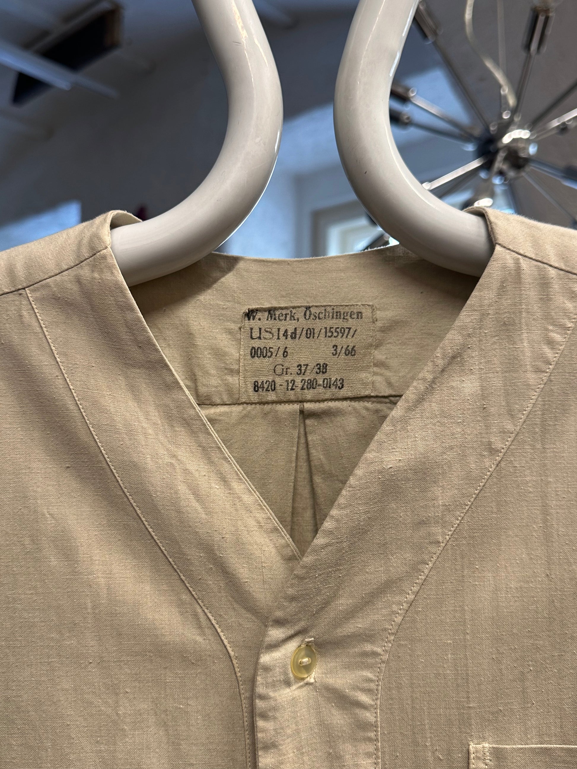 1960's 60年代 German Army Nightshirt Sleeping shirt Pajama shirt Pijama shirt パジャマシャツ スリーピング ドイツ軍 ドイツミリタリー Rare レア Toto Vintage clothing store Antique shop Vintage clothing shop Praha Prague 古着屋 アンティークショップ プラハ ユーロミリタリー ユーロ古着 ヨーロッパ古着 ヨーロッパミリタリー 古着卸