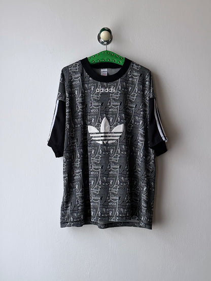 90's Liverpool Adidas アディダス リバプール premier league プレミアリーグ 90年代 Football shirt サッカーシャツ Made in England イギリス製 Vintage ヴィンテージ Toto Praha Antique shop Vintage clothing store Prague 古着屋 アンティークショップ ユーロ古着 ヨーロッパ古着 古着卸