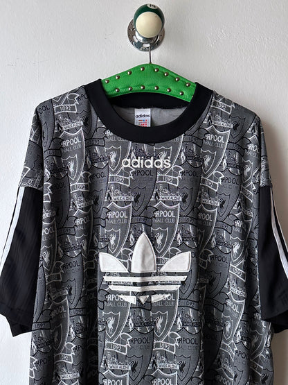 90's Liverpool Adidas アディダス リバプール premier league プレミアリーグ 90年代 Football shirt サッカーシャツ Made in England イギリス製 Vintage ヴィンテージ Toto Praha Antique shop Vintage clothing store Prague 古着屋 アンティークショップ ユーロ古着 ヨーロッパ古着 古着卸