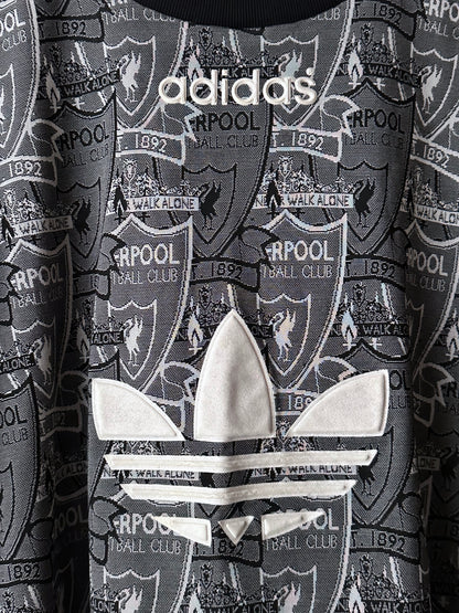 90's Liverpool Adidas アディダス リバプール premier league プレミアリーグ 90年代 Football shirt サッカーシャツ Made in England イギリス製 Vintage ヴィンテージ Toto Praha Antique shop Vintage clothing store Prague 古着屋 アンティークショップ ユーロ古着 ヨーロッパ古着 古着卸
