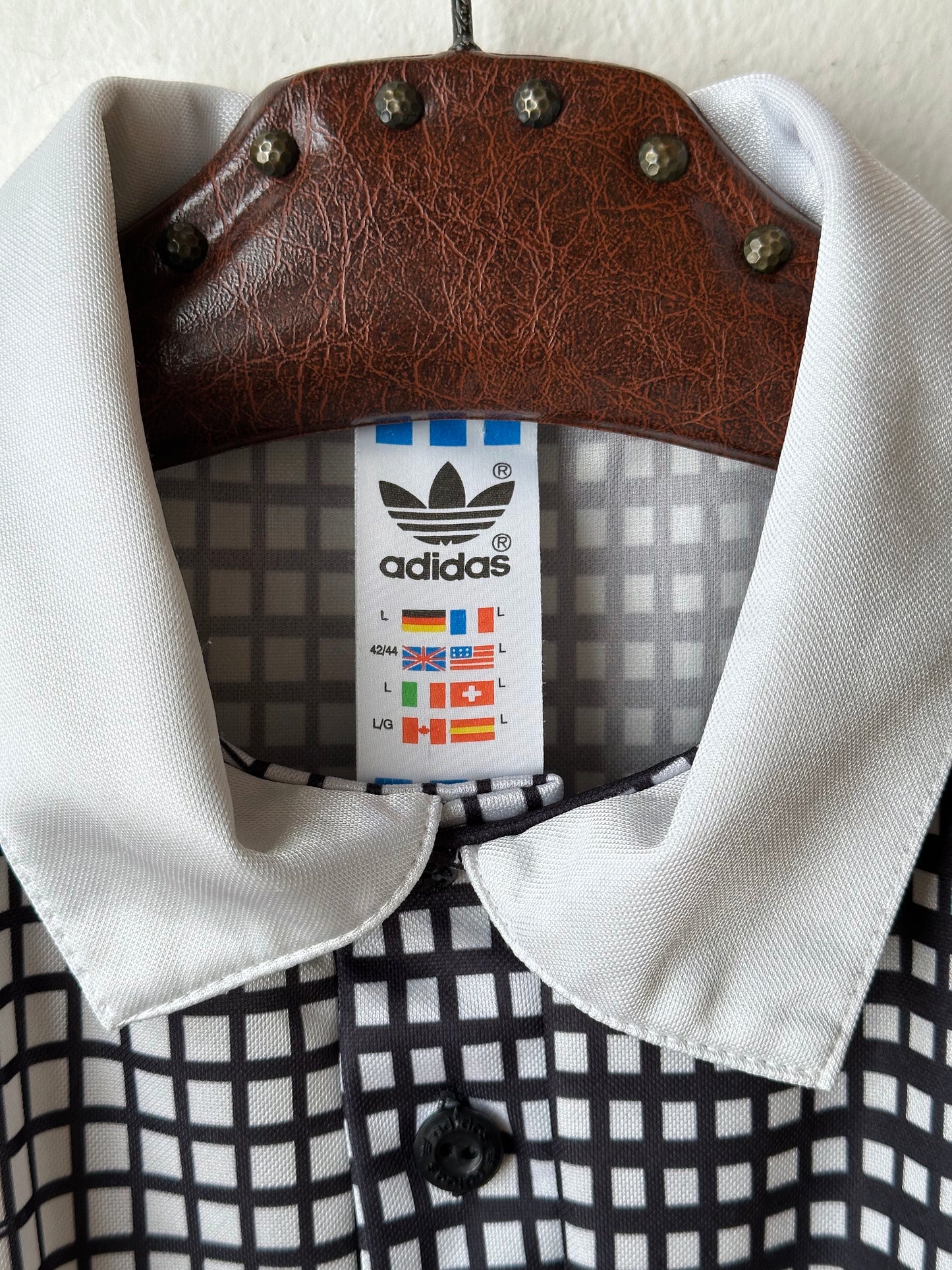 1990s Adidas Game shirt - L