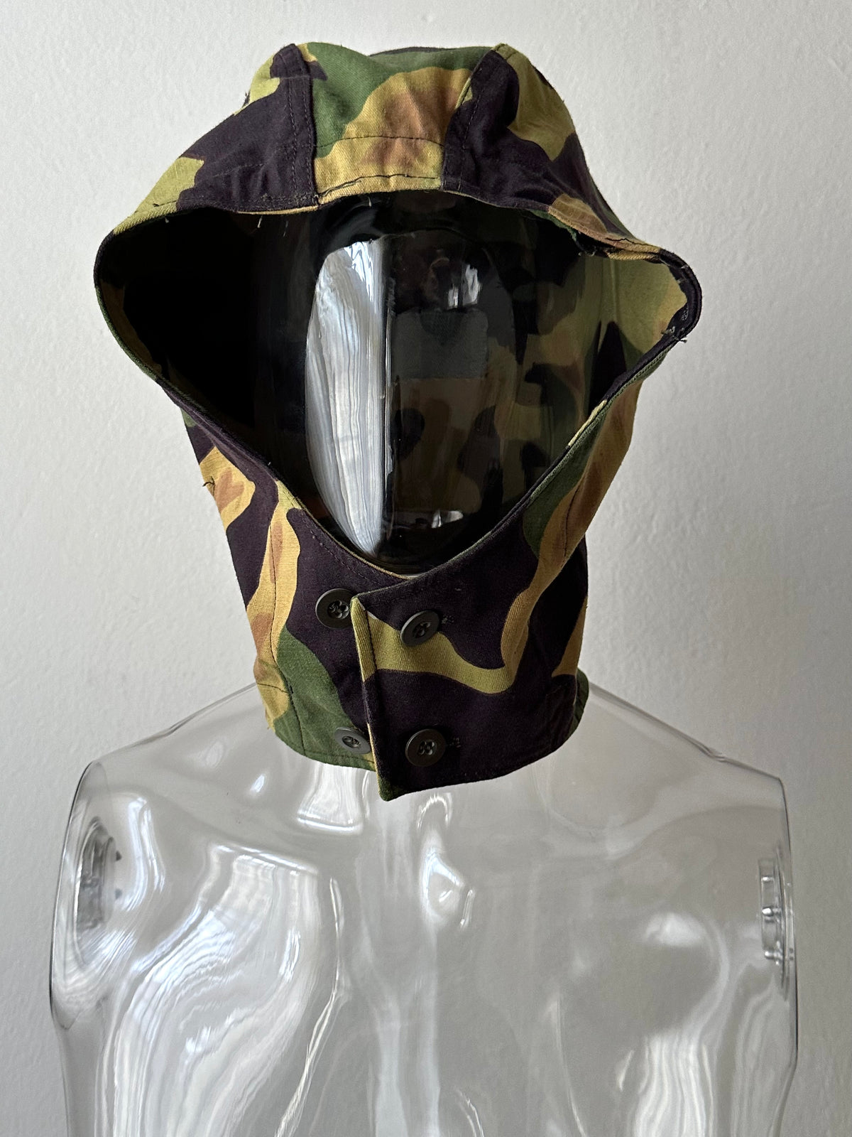 1960s Czechoslovak Army Salamander Camo Parka 60年代 サラマンダー チェコスロバキア 迷彩 Toto Praha Vintage clothing shop Antique shop 古着屋 プラハ Showroom appointment Prague ユーロ古着 ヨーロッパ古着 古着卸 ヴィンテージ