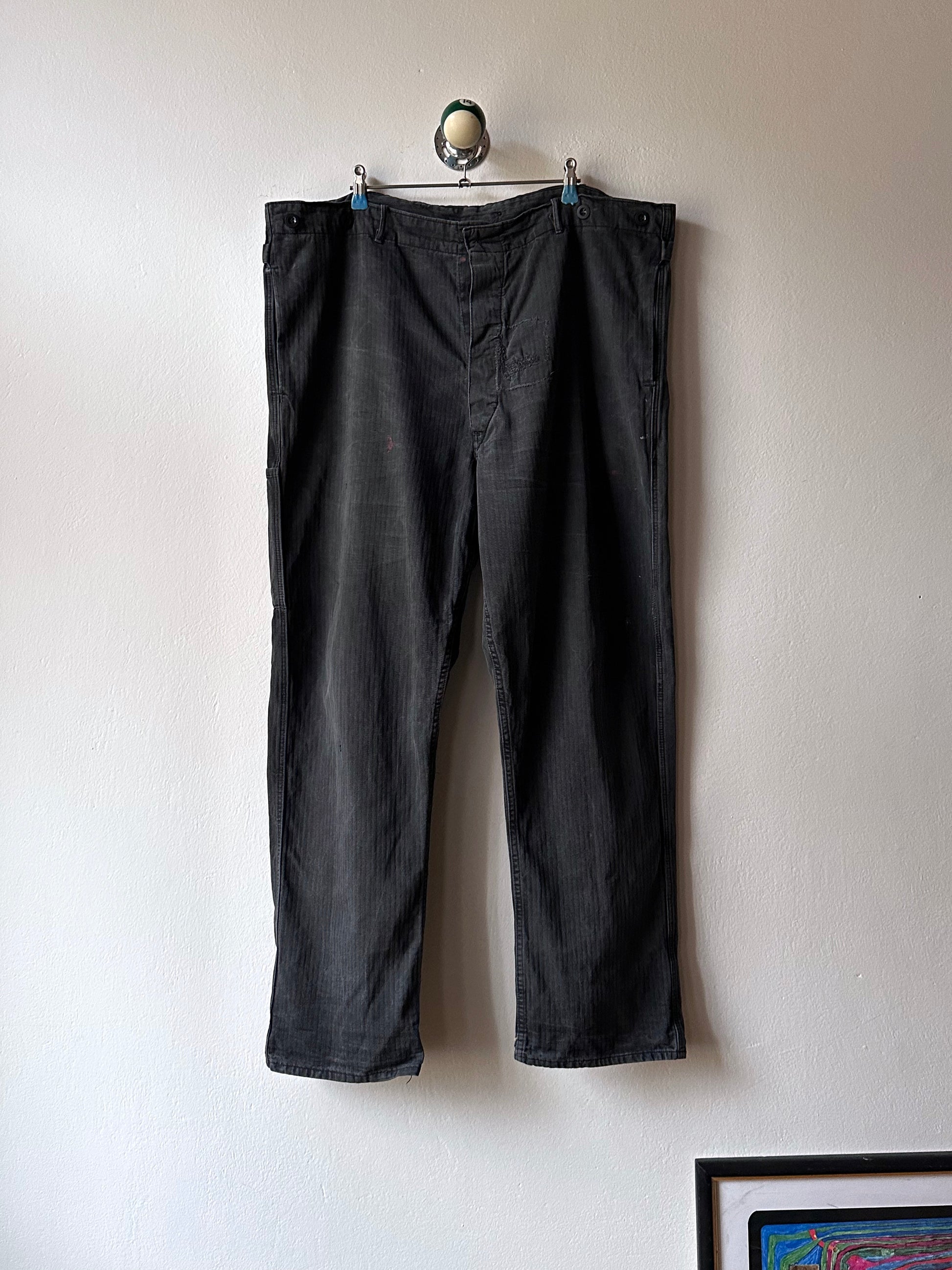 Black 黒 1980's East German work trousers 東ドイツ ワークパンツ 80年代 ヘリンボーン Vintage ヴィンテージ Toto Praha Antique shop Vintage clothing store Prague 古着屋 アンティークショップ ユーロ古着 ヨーロッパ古着 古着卸