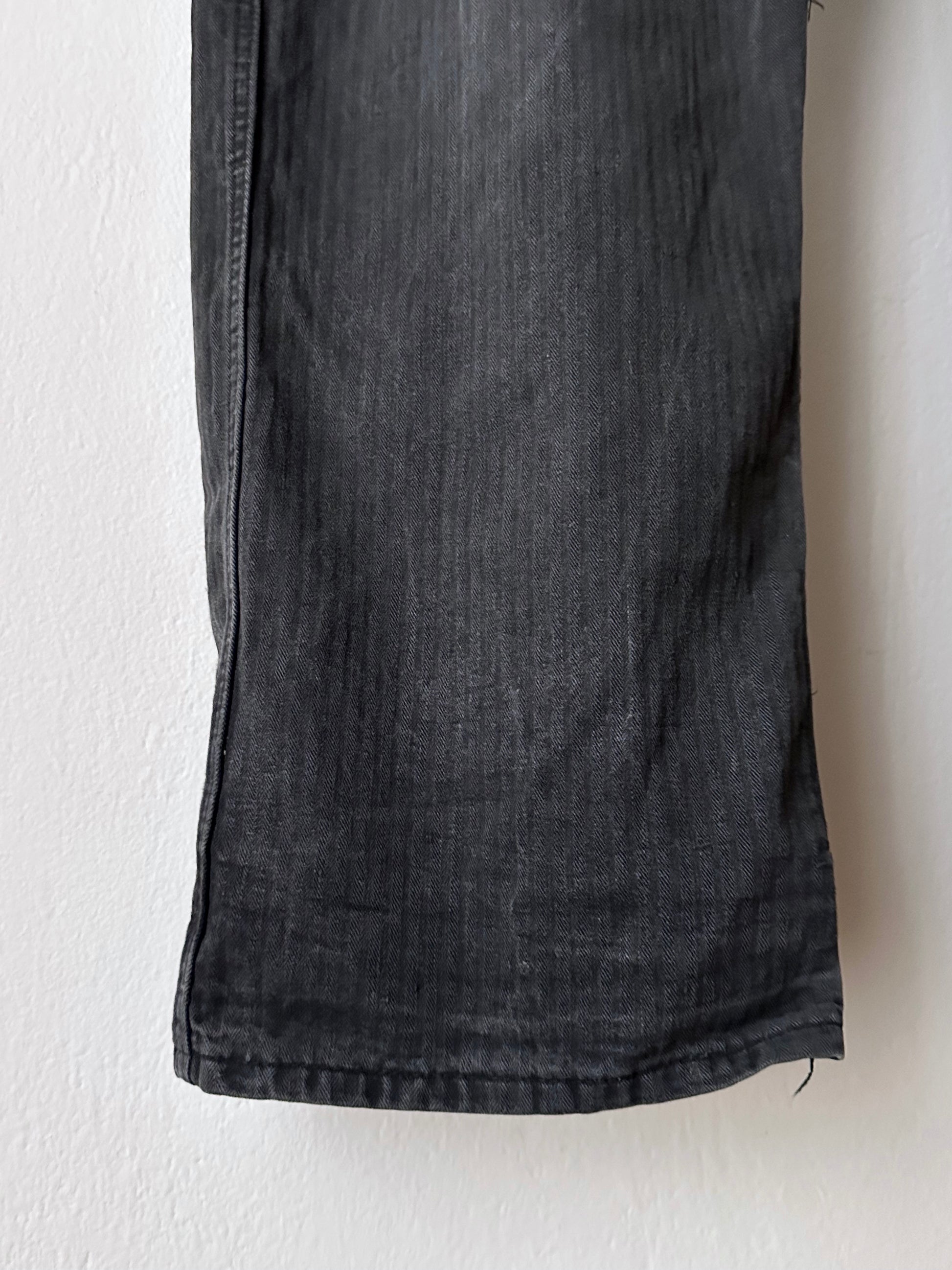 Black 黒 1980's East German work trousers 東ドイツ ワークパンツ 80年代 ヘリンボーン Vintage ヴィンテージ Toto Praha Antique shop Vintage clothing store Prague 古着屋 アンティークショップ ユーロ古着 ヨーロッパ古着 古着卸