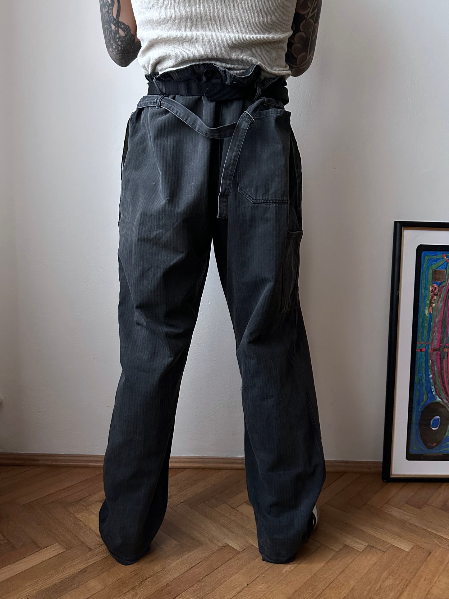 Black 黒 1980's East German work trousers 東ドイツ ワークパンツ 80年代 ヘリンボーン Vintage ヴィンテージ Toto Praha Antique shop Vintage clothing store Prague 古着屋 アンティークショップ ユーロ古着 ヨーロッパ古着 古着卸