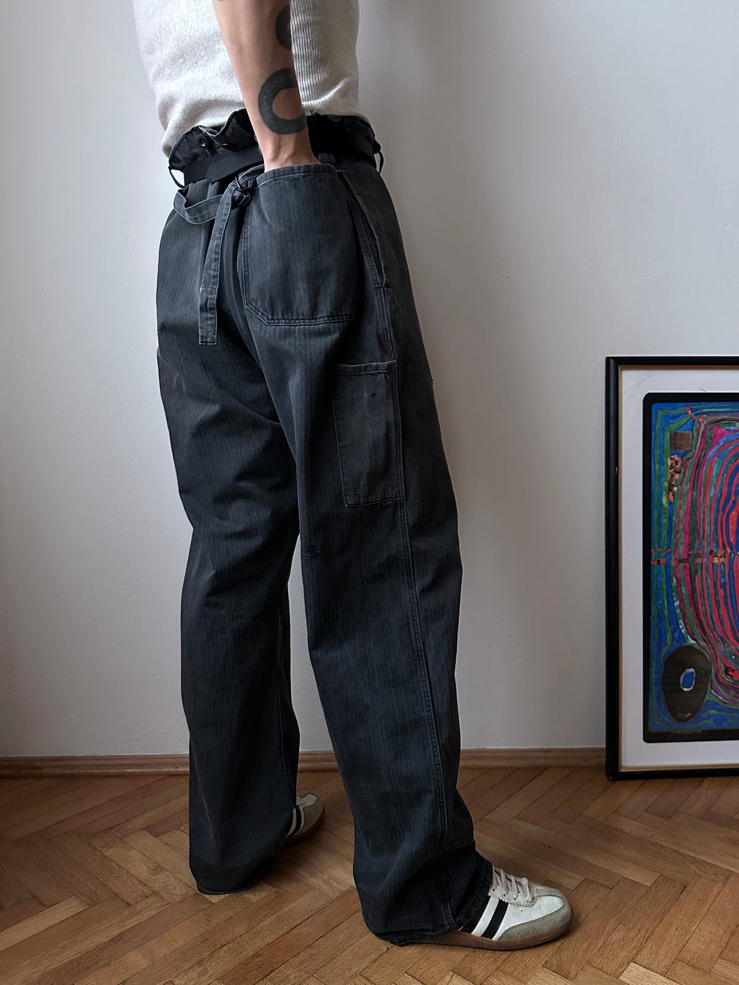 Black 黒 1980's East German work trousers 東ドイツ ワークパンツ 80年代 ヘリンボーン Vintage ヴィンテージ Toto Praha Antique shop Vintage clothing store Prague 古着屋 アンティークショップ ユーロ古着 ヨーロッパ古着 古着卸