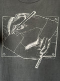 1989 M.C.Escher drawing hands 80's 90's エッシャー Tシャツ vintage プラハ  古着屋 Praha Prague Vintage store 90年代 80年代