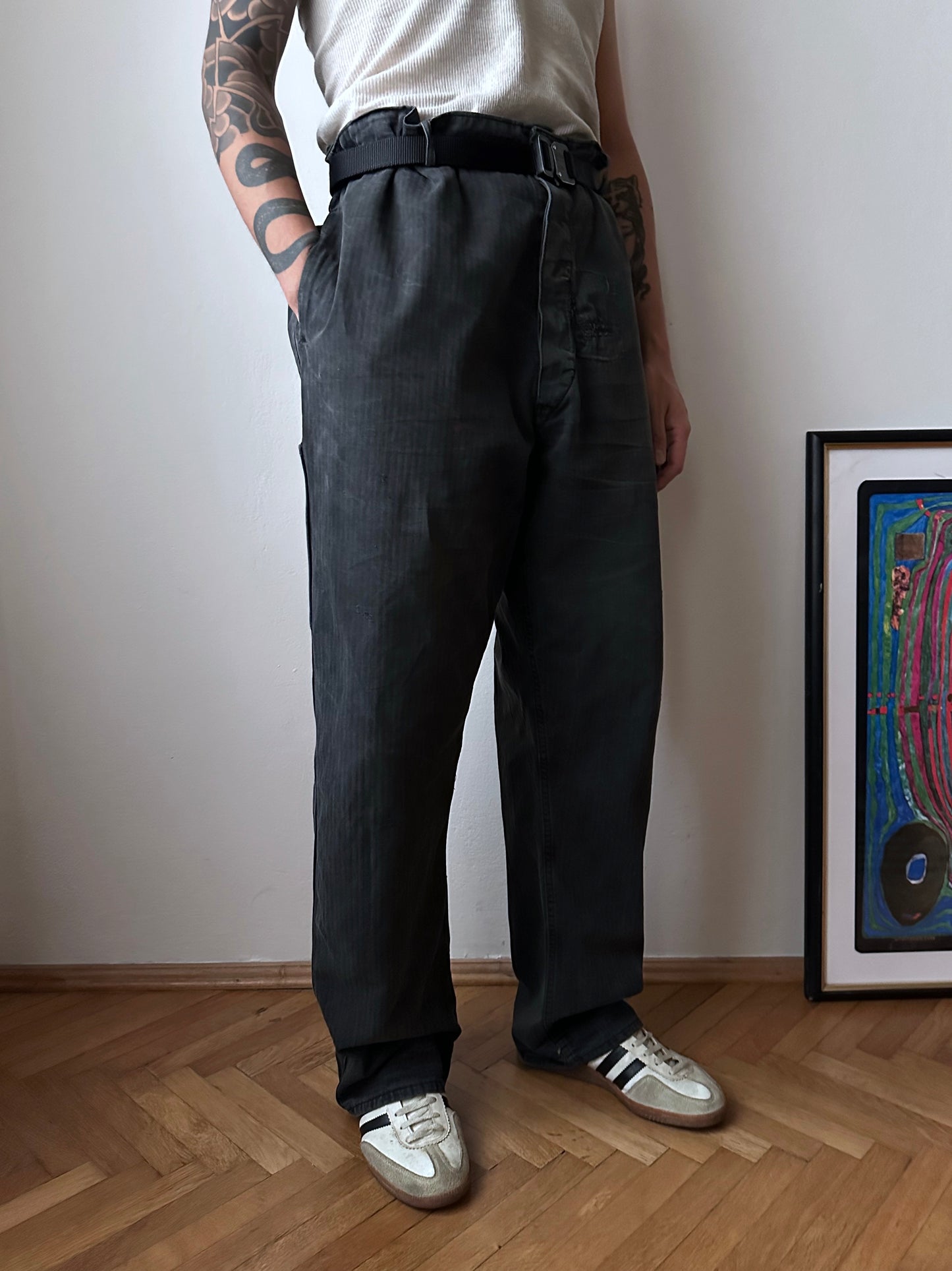 Black 黒 1980's East German work trousers 東ドイツ ワークパンツ 80年代 ヘリンボーン Vintage ヴィンテージ Toto Praha Antique shop Vintage clothing store Prague 古着屋 アンティークショップ ユーロ古着 ヨーロッパ古着 古着卸