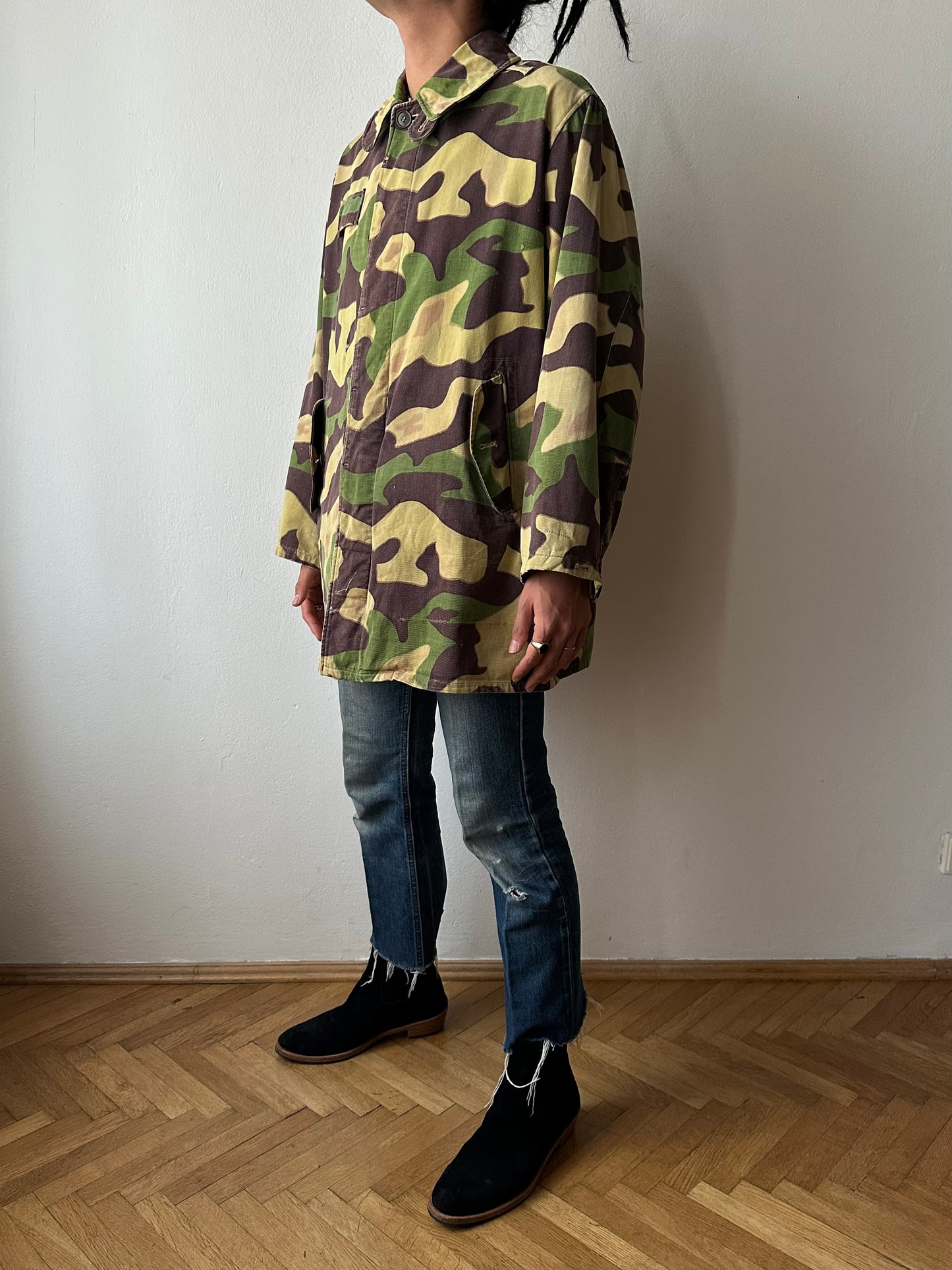 1960s Czechoslovak Army Salamander Camo Parka 60年代 サラマンダー チェコスロバキア 迷彩 Toto Praha Vintage clothing shop Antique shop 古着屋 プラハ Showroom appointment Prague ユーロ古着 ヨーロッパ古着 古着卸 ヴィンテージ