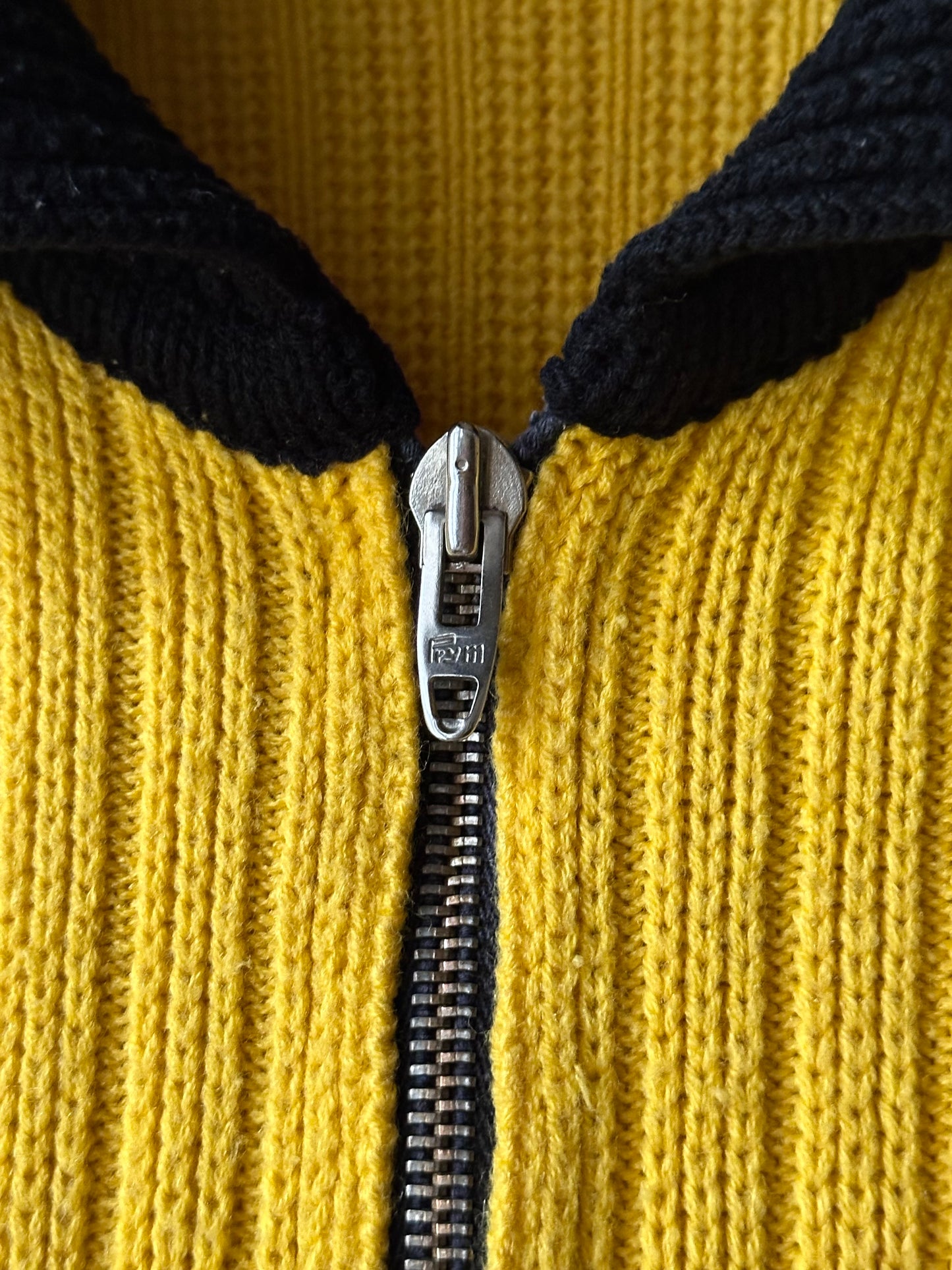 Tigers zip-up knit jacket