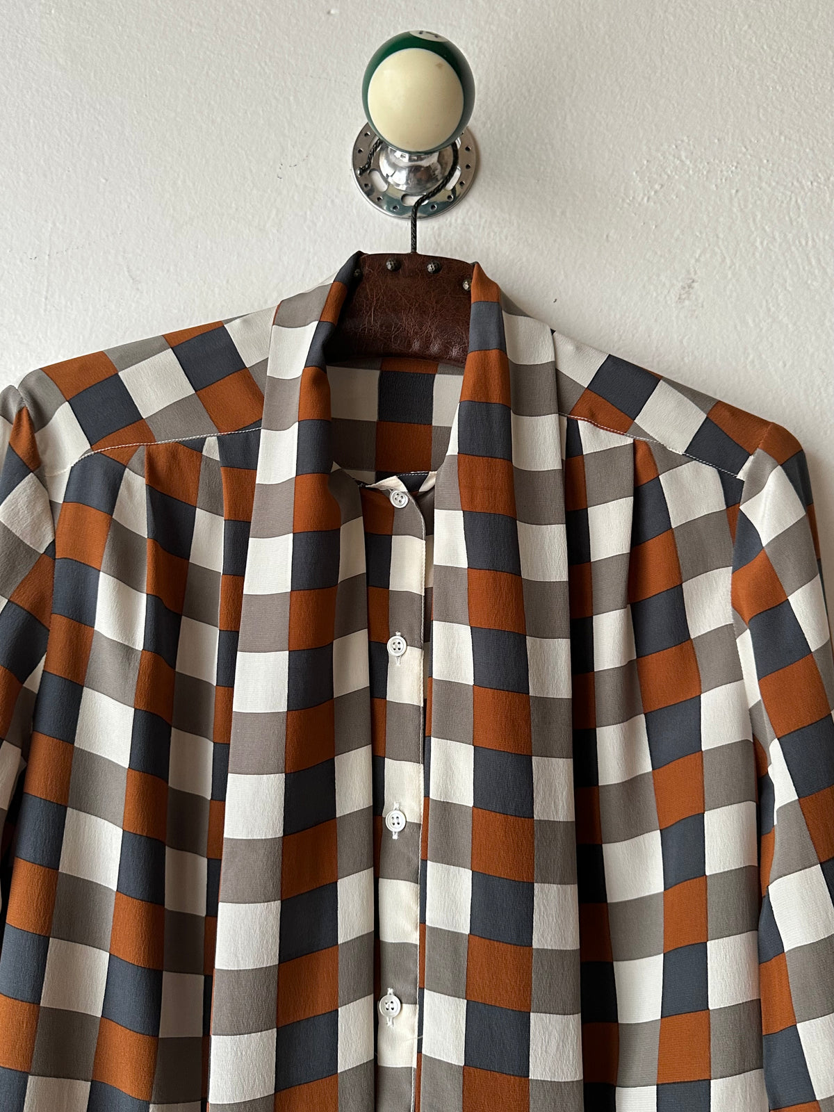 Avance block silk tie blouse