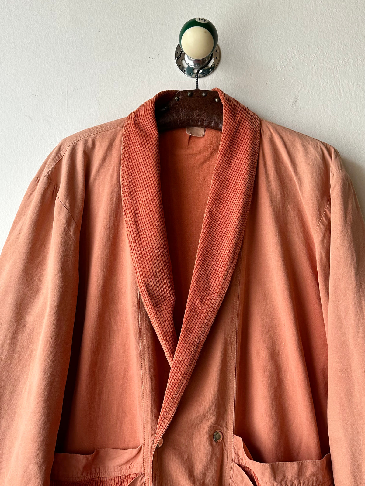 80s Fading red