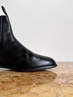 Paraboot Pecari Vintage French army Military パラブーツ サイドゴアブーツ Chelsea boot チェルシーブーツ Made in France フランス軍 フランス製 ヴィンテージ  プラハ  古着屋  Praha Vintage store Prague ユーロ古着 ヨーロッパ古着