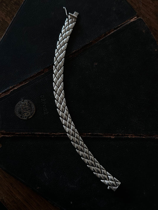 shark skin silver bracelet