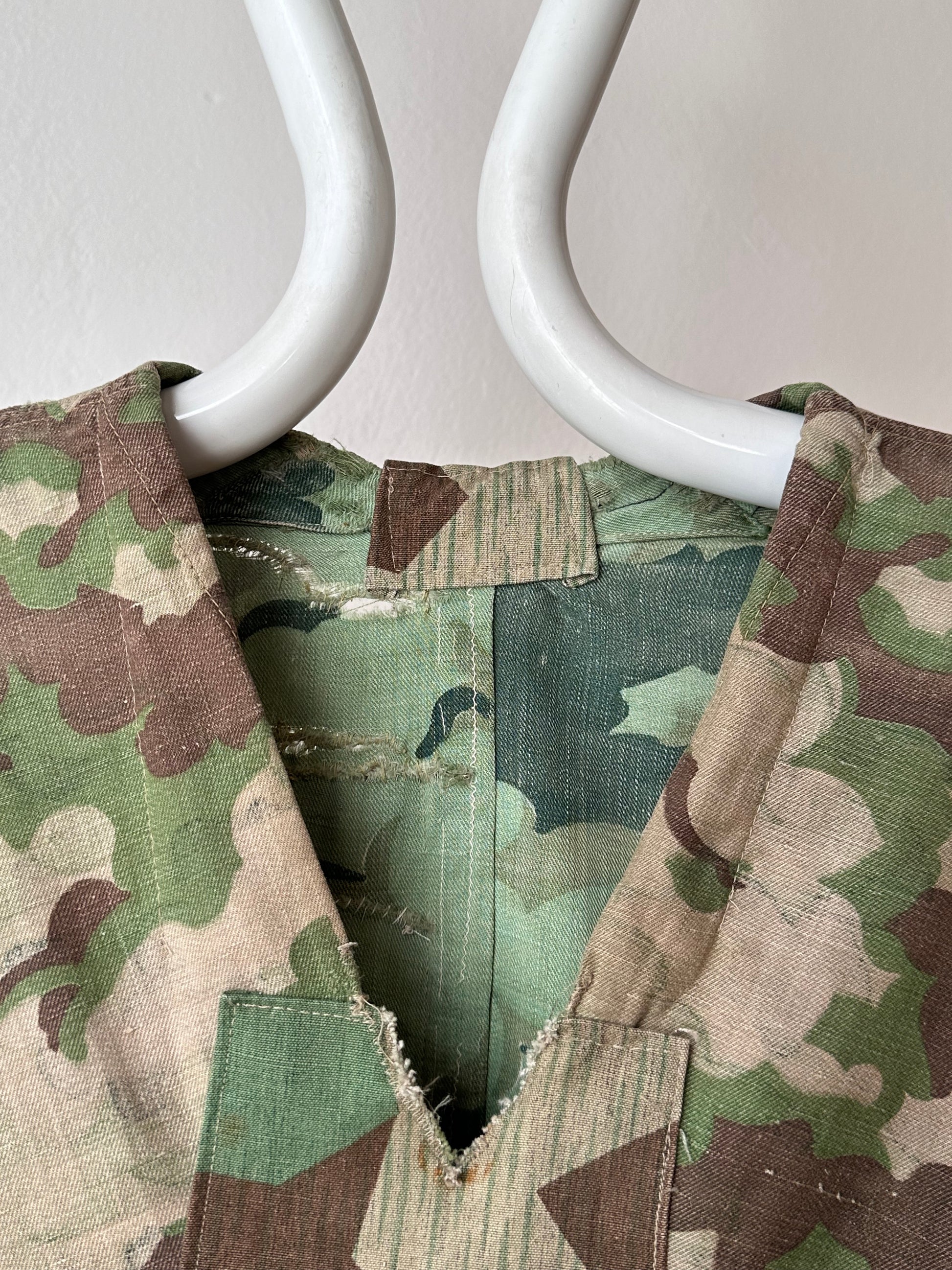 1960's Československá lidová armáda Clouds camouflage reversible jacket 60年代 ヴィンテージ Vintage チェコスロバキア Military ミリタリー ユーロミリタリー Toto 古着屋 プラハ 古着 Praha Prague Vintage store Smock DUBÁKY camouflage ユーロ古着 ヨーロッパ古着 Czech Army チェコスロバキア人民軍 50's 50年代 WW2 戦争 古着卸 