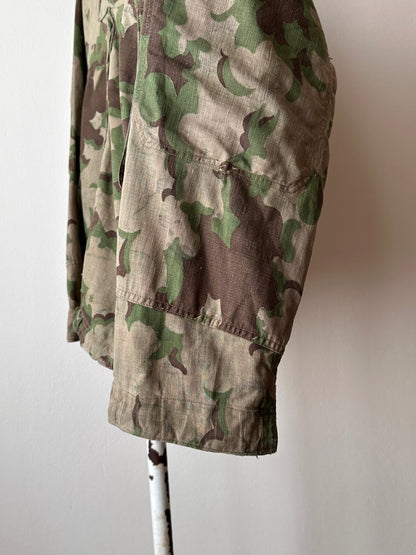 1960's Československá lidová armáda Clouds camouflage reversible jacket 60年代 ヴィンテージ Vintage チェコスロバキア Military ミリタリー ユーロミリタリー Toto 古着屋 プラハ 古着 Praha Prague Vintage store Smock DUBÁKY camouflage ユーロ古着 ヨーロッパ古着 Czech Army チェコスロバキア人民軍 50's 50年代 WW2 戦争 古着卸 