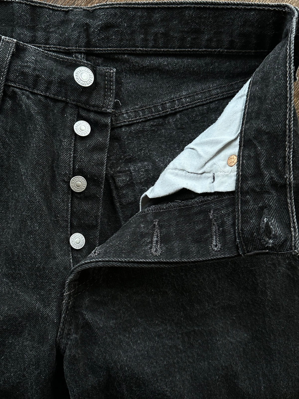 1990s French made Levi’s black denim trousers - w29